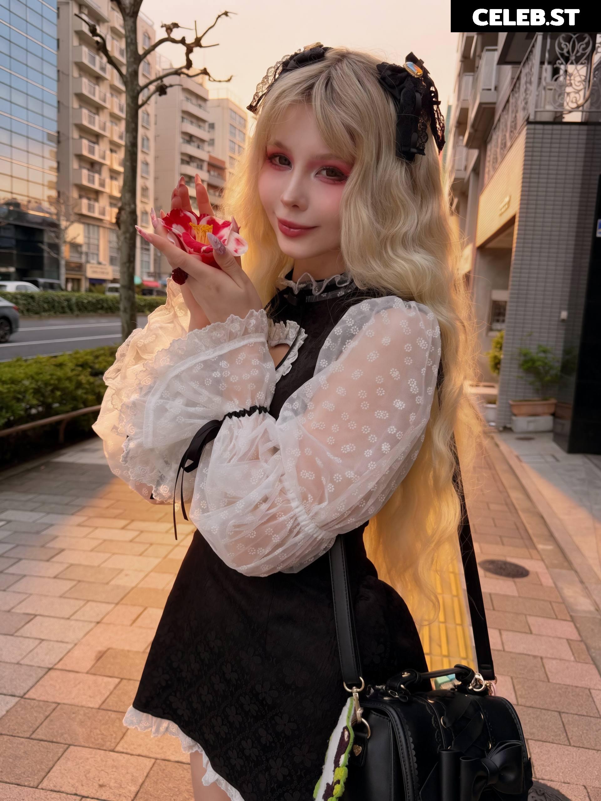 Dosya Gasai/Tsuki.Des Image 24100511