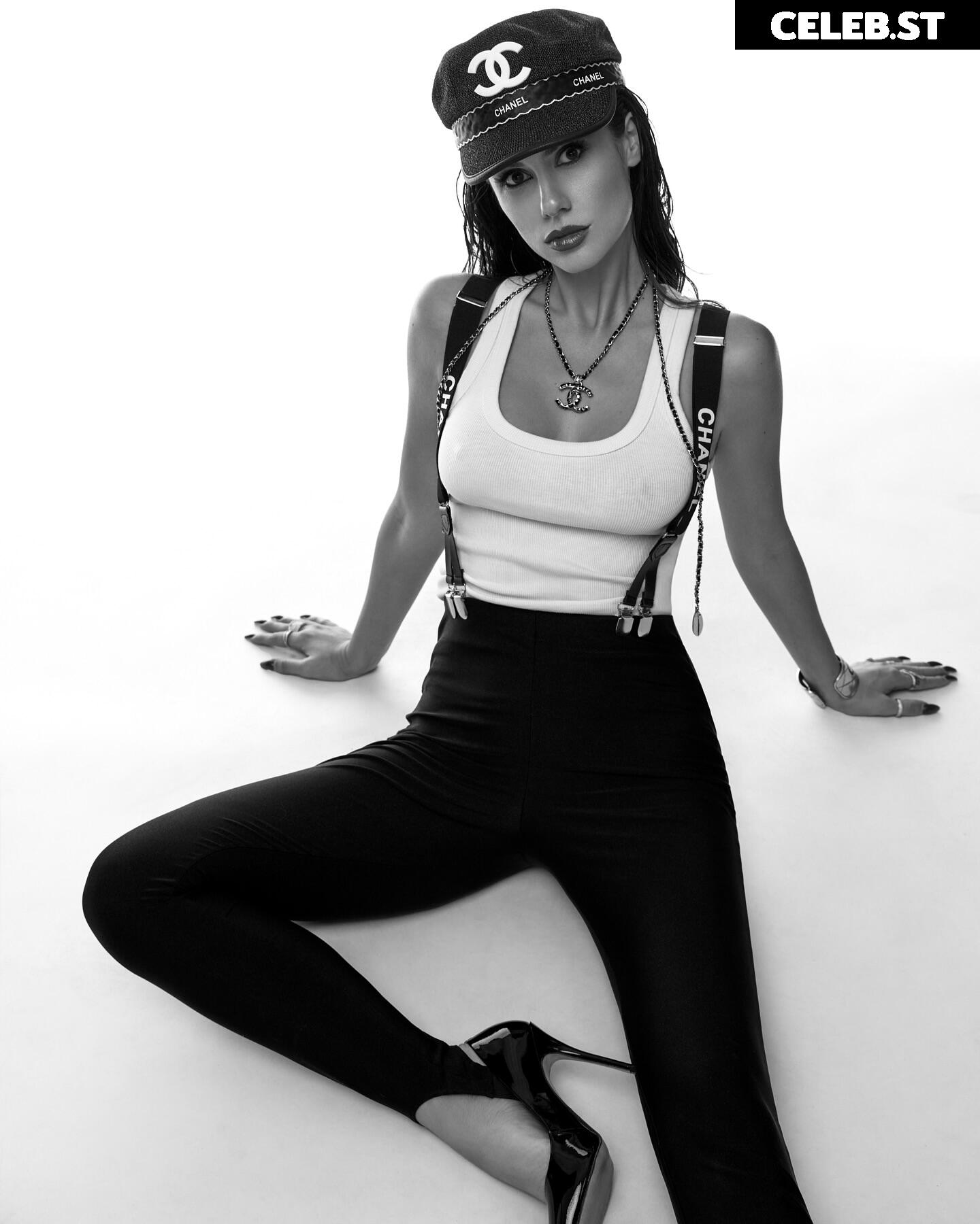 Ines Trocchia Image 24109487