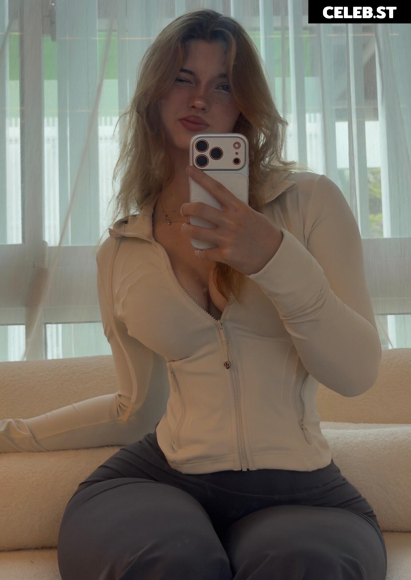 Cherryxft / cherryxfit Image 24191772