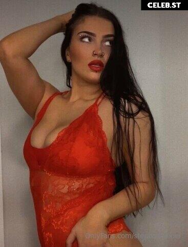 Steph De Lander/Persia Pirotta Image 24064277