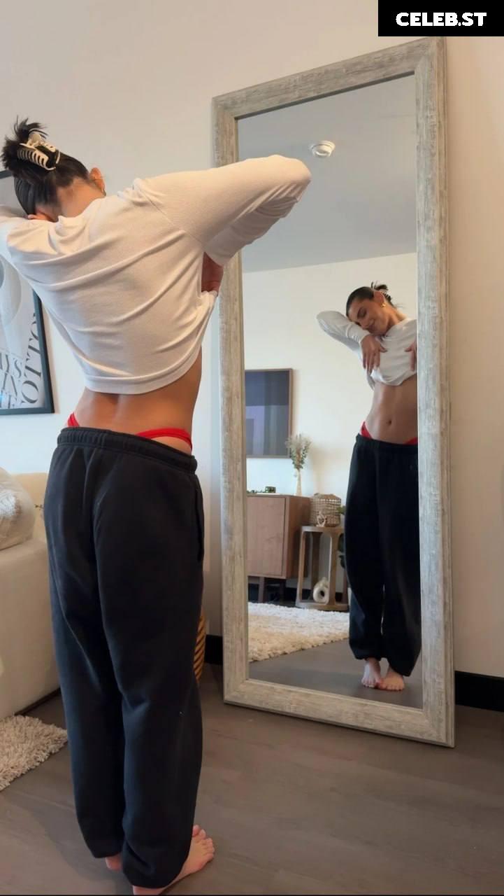 Savannah Demers Image 2406169