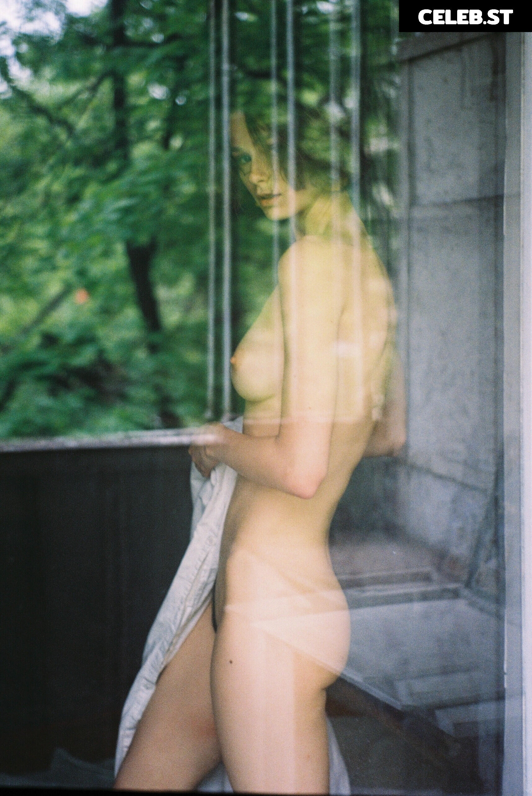 Irina Telicheva | AmberQ | Tasha Image 24062140