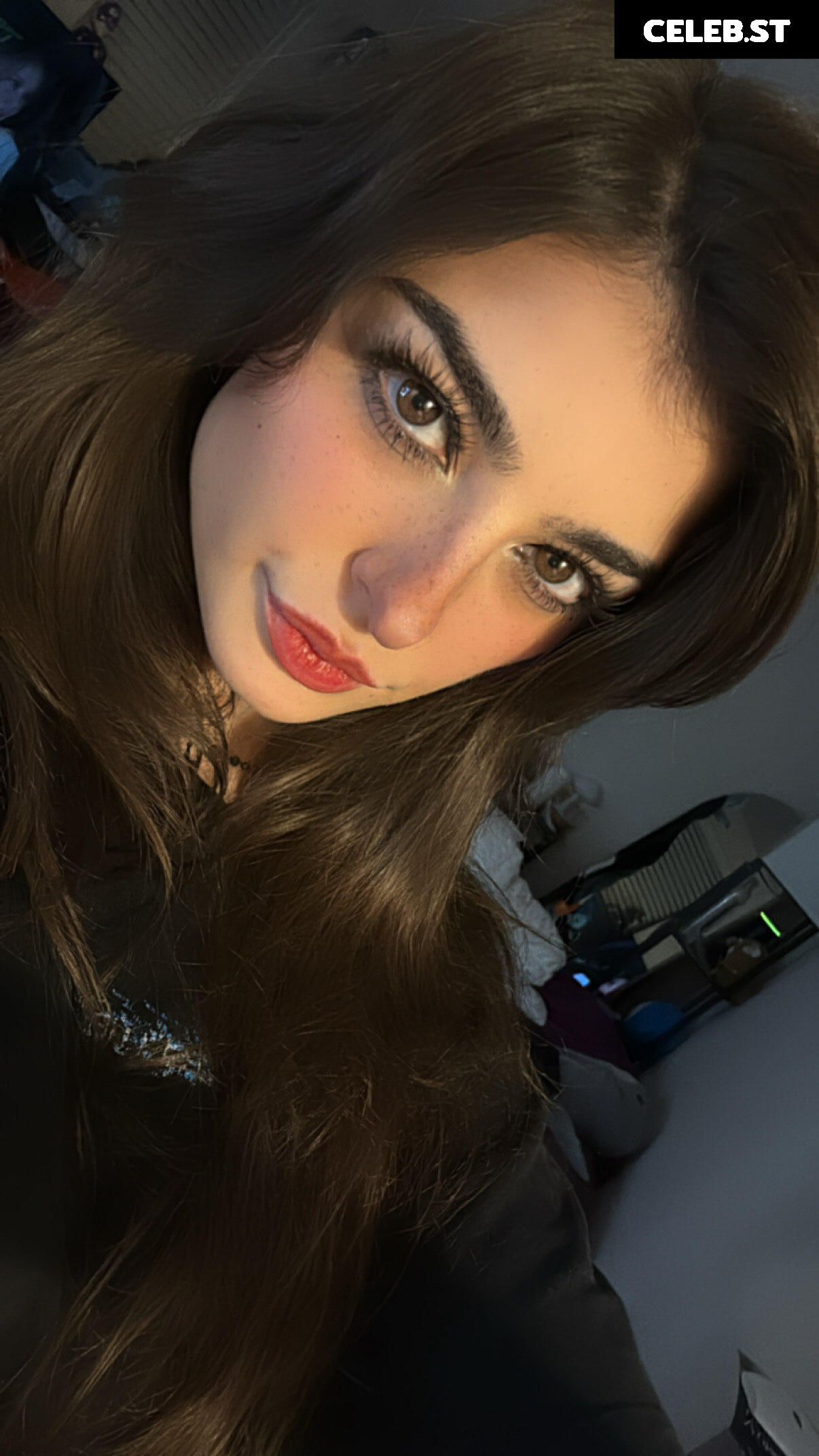 ARUUU Image 24078933