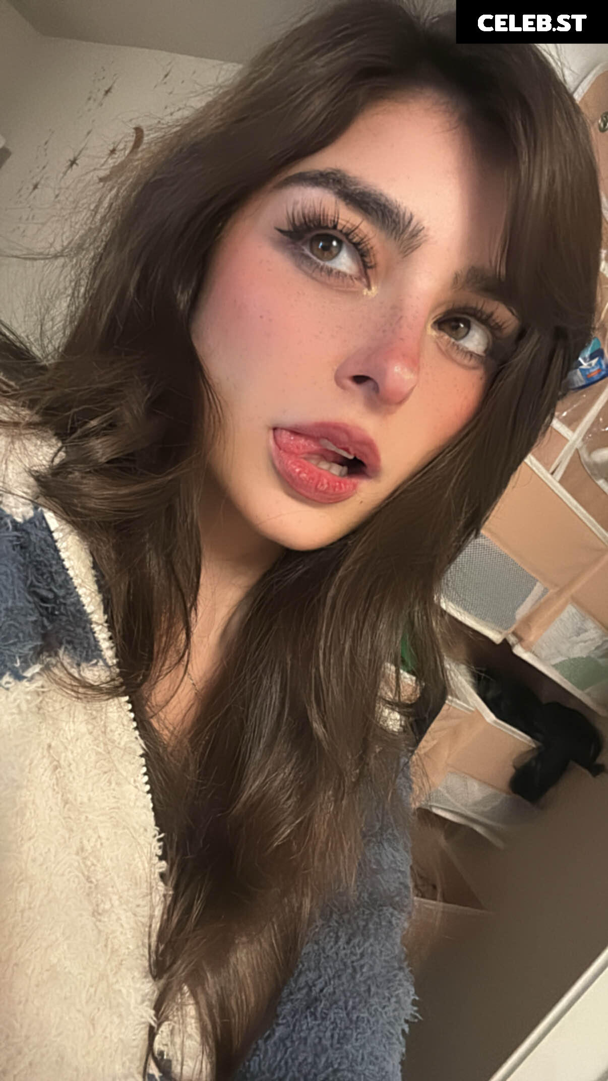 ARUUU Image 24078824