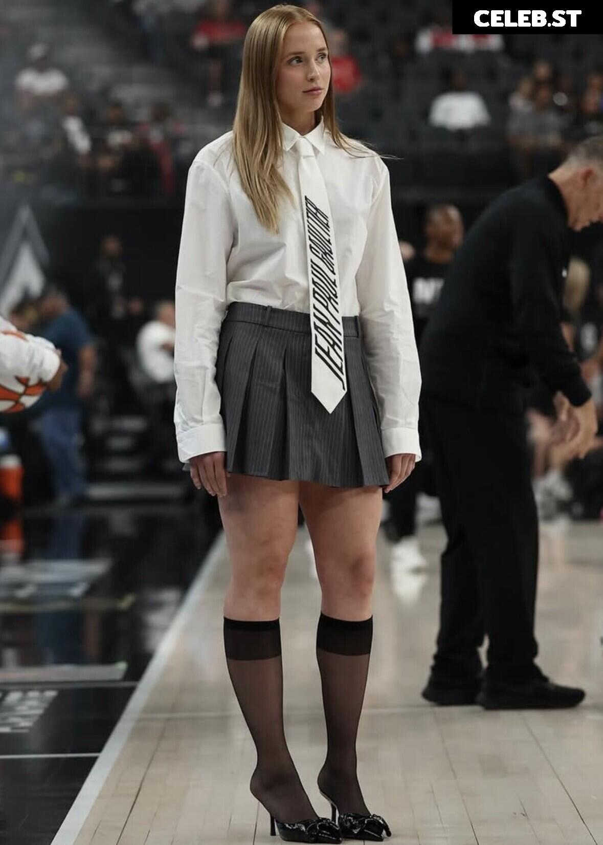 Hailey Van Lith Image 24074742