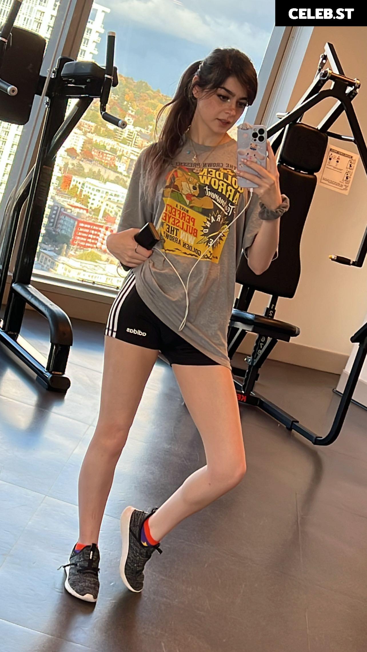 ARUUU Image 24079451
