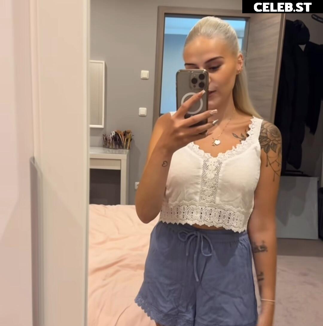 Wollnys Image 2402954