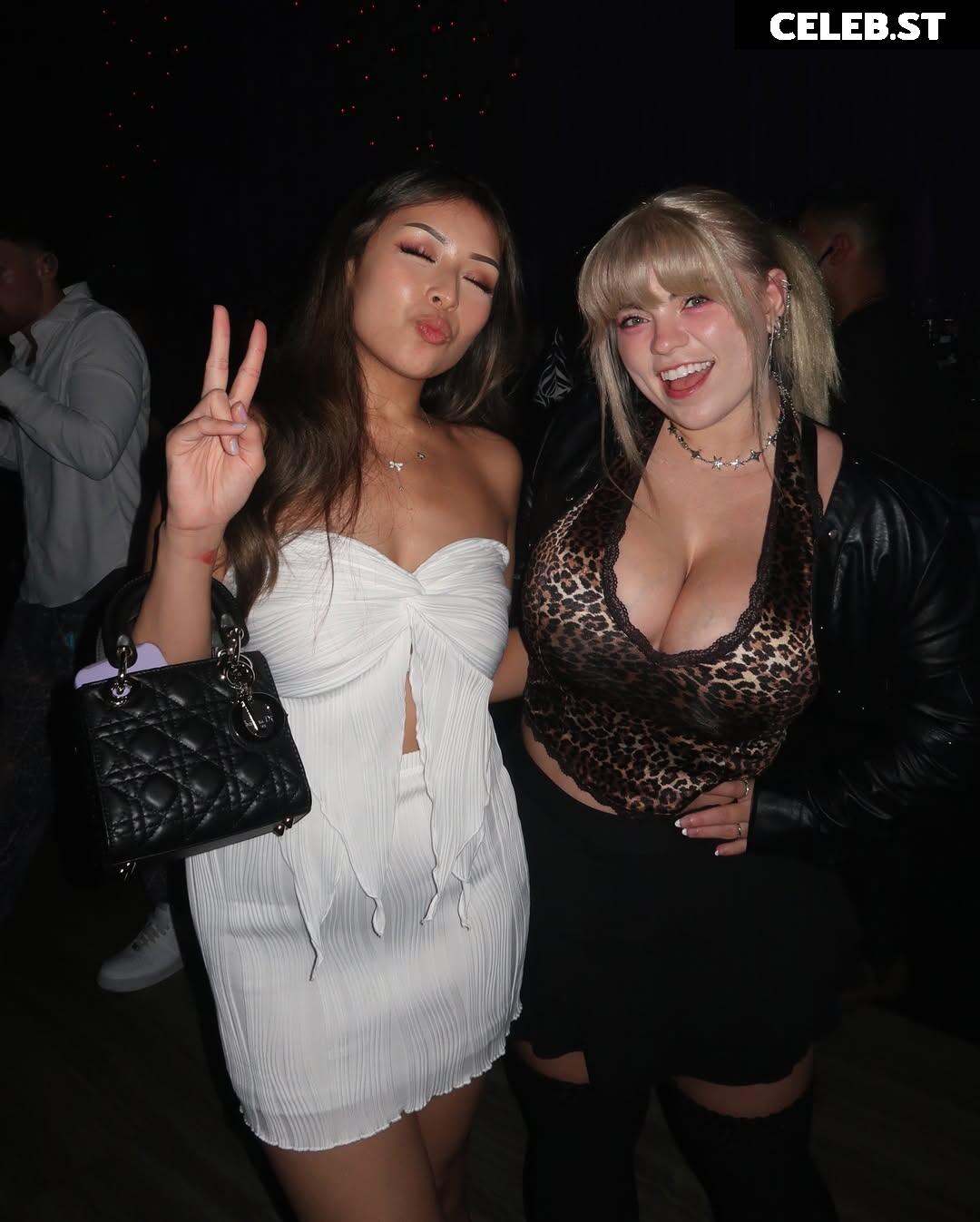 Sabrina Banks / thesabrinabanks Image 24097781