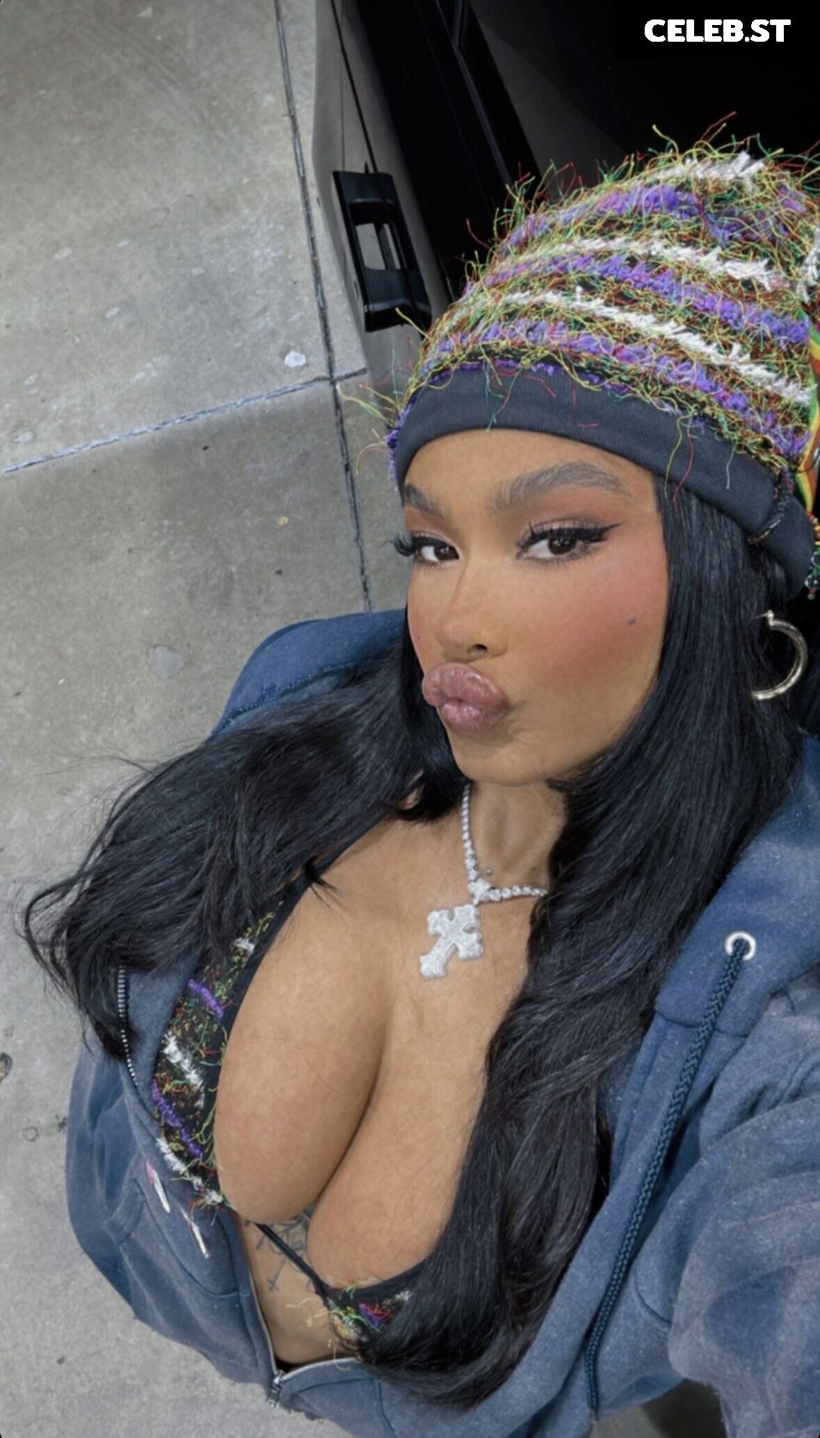 India love Westbrooks Image 24097355