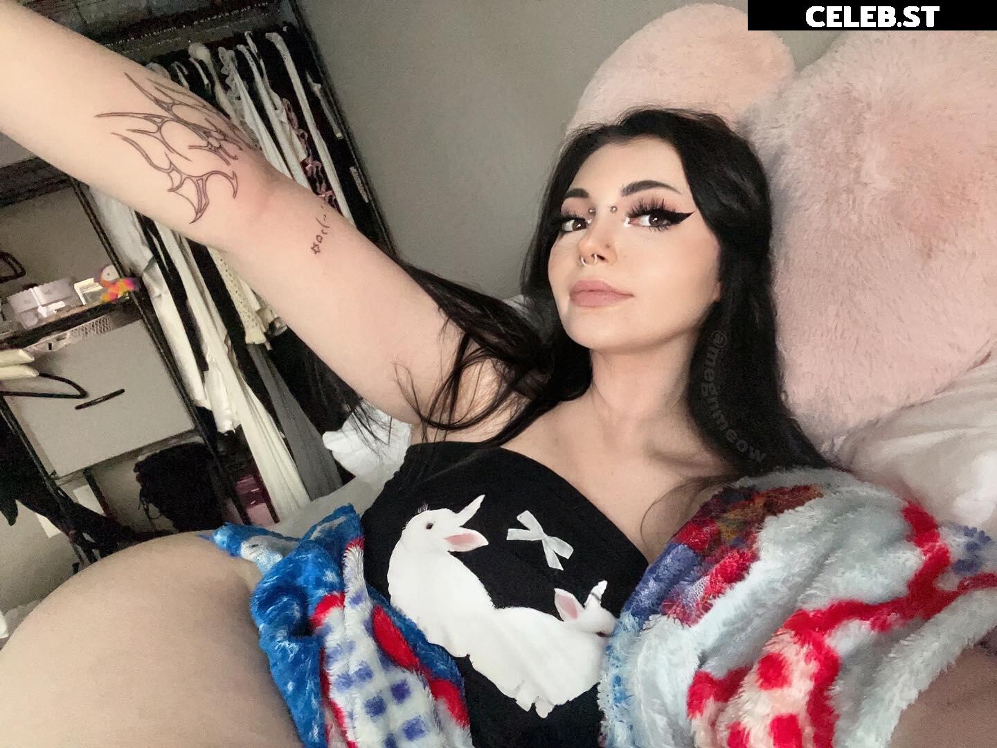 MeganRenee Image 24090718