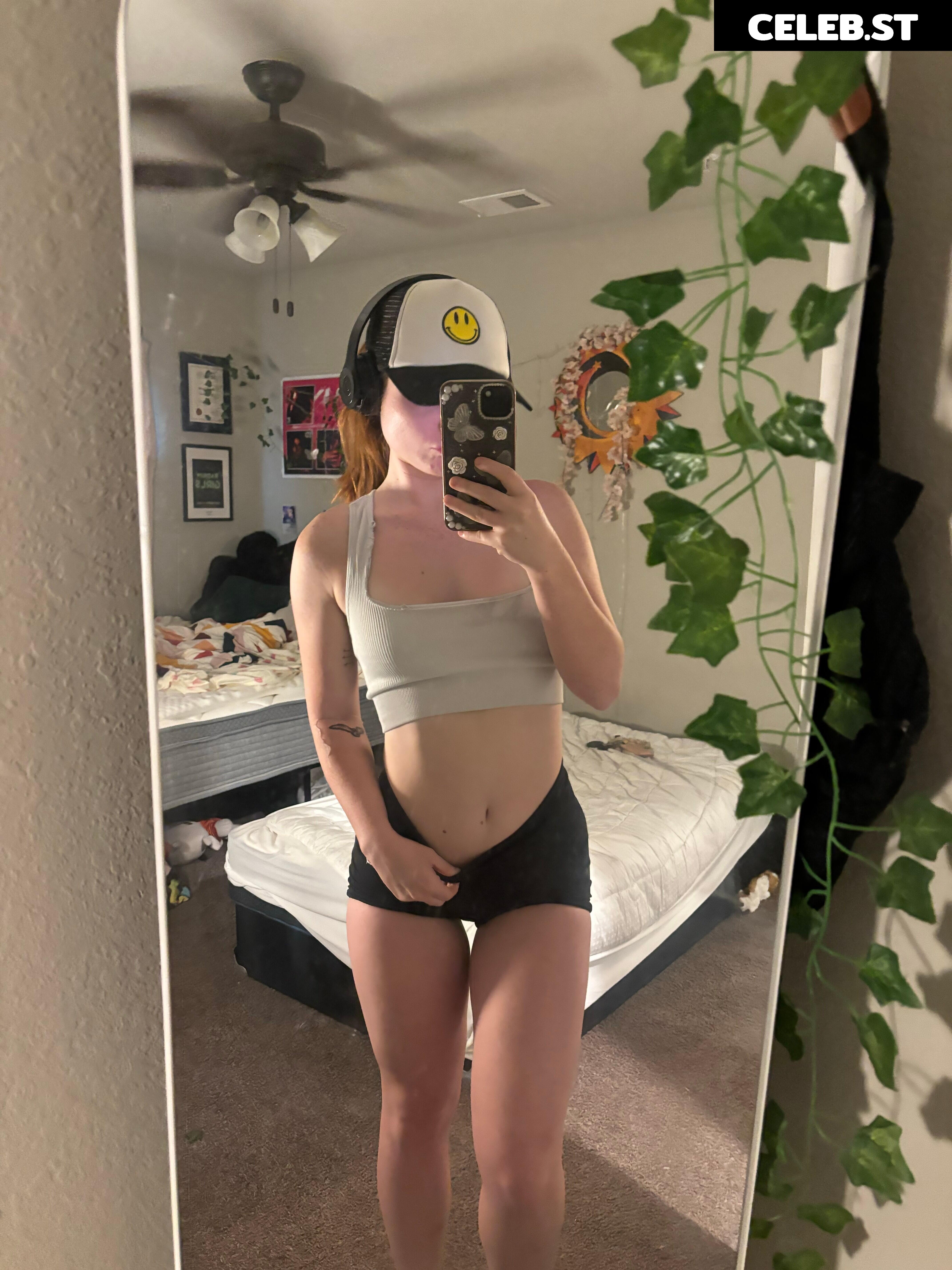 Thqtty/Thqttie/Thqcc Image 24085823