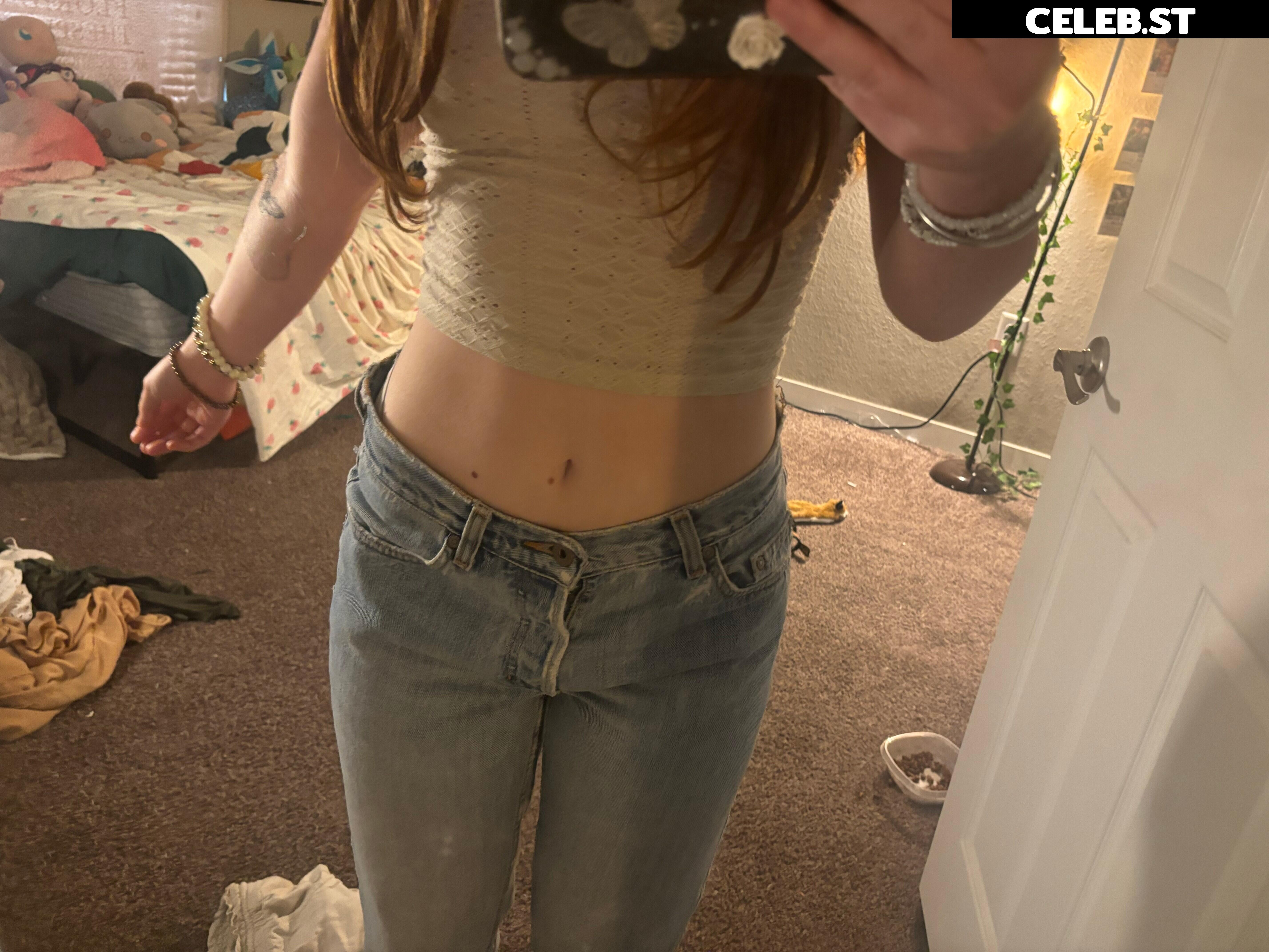 Thqtty/Thqttie/Thqcc Image 24085815