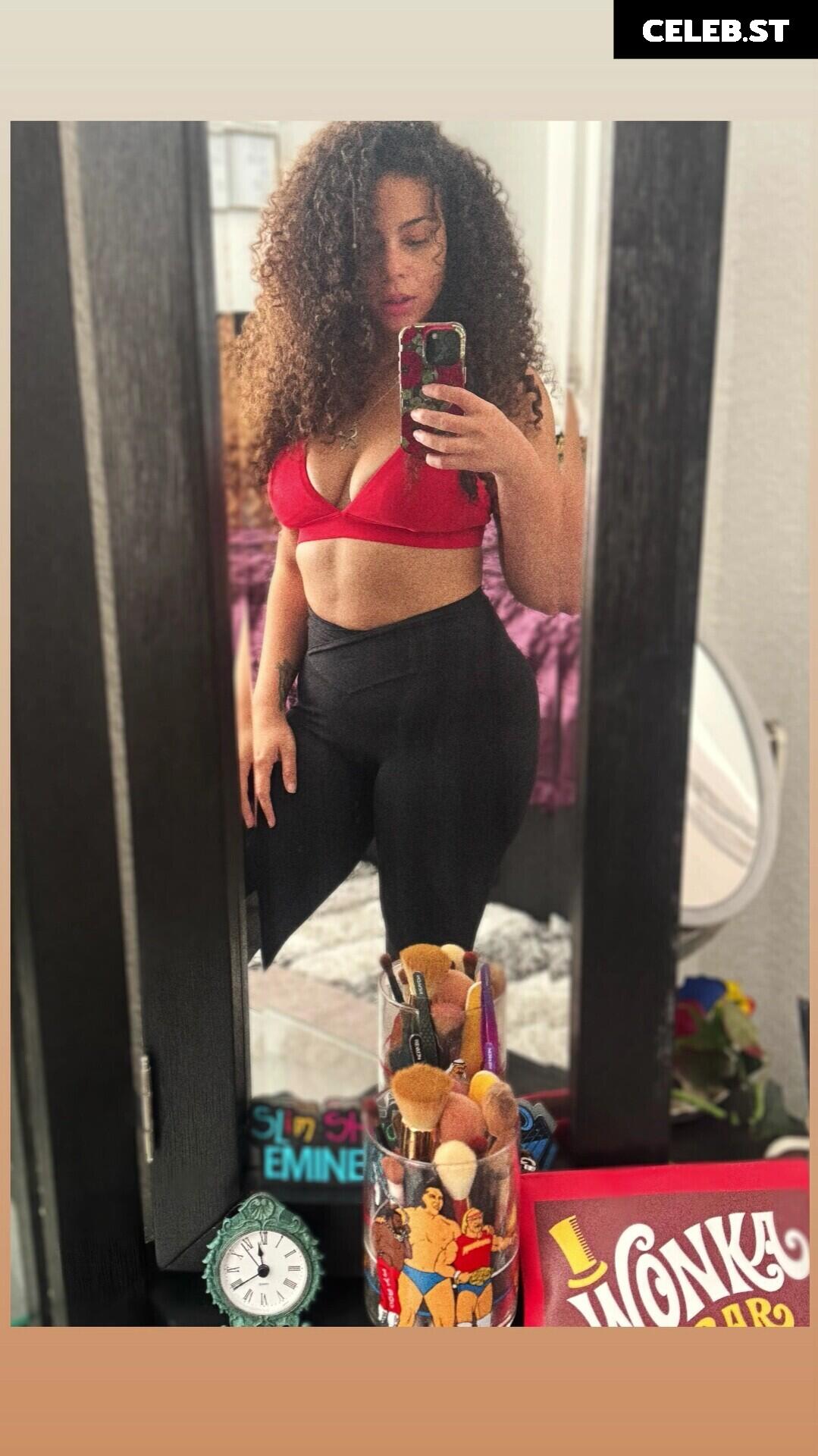 Samantha Irvin - WWE Image 24081024