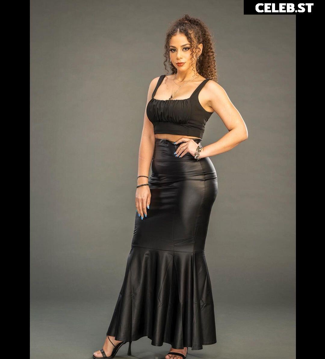 Samantha Irvin - WWE Image 24080899