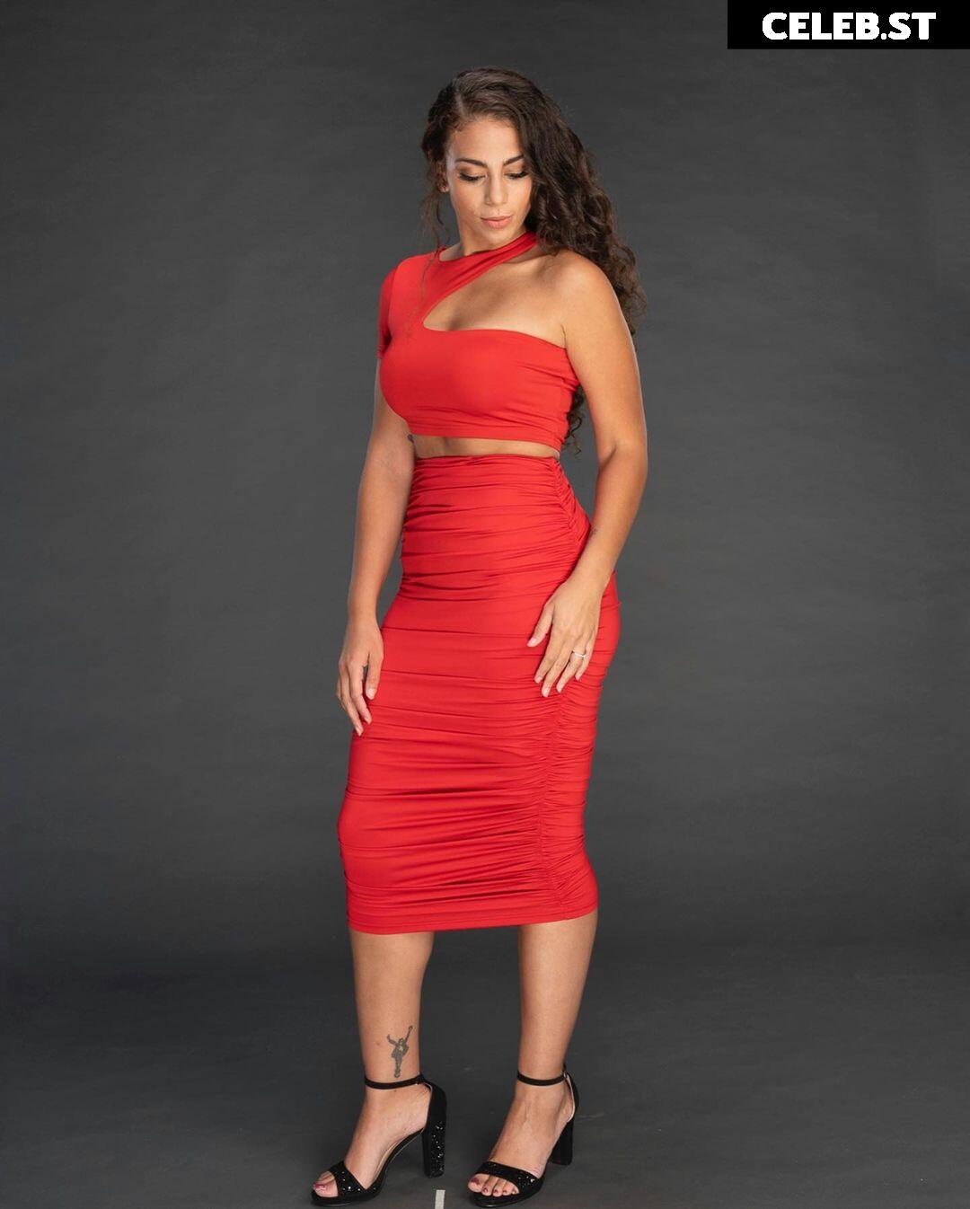 Samantha Irvin - WWE Image 24080833