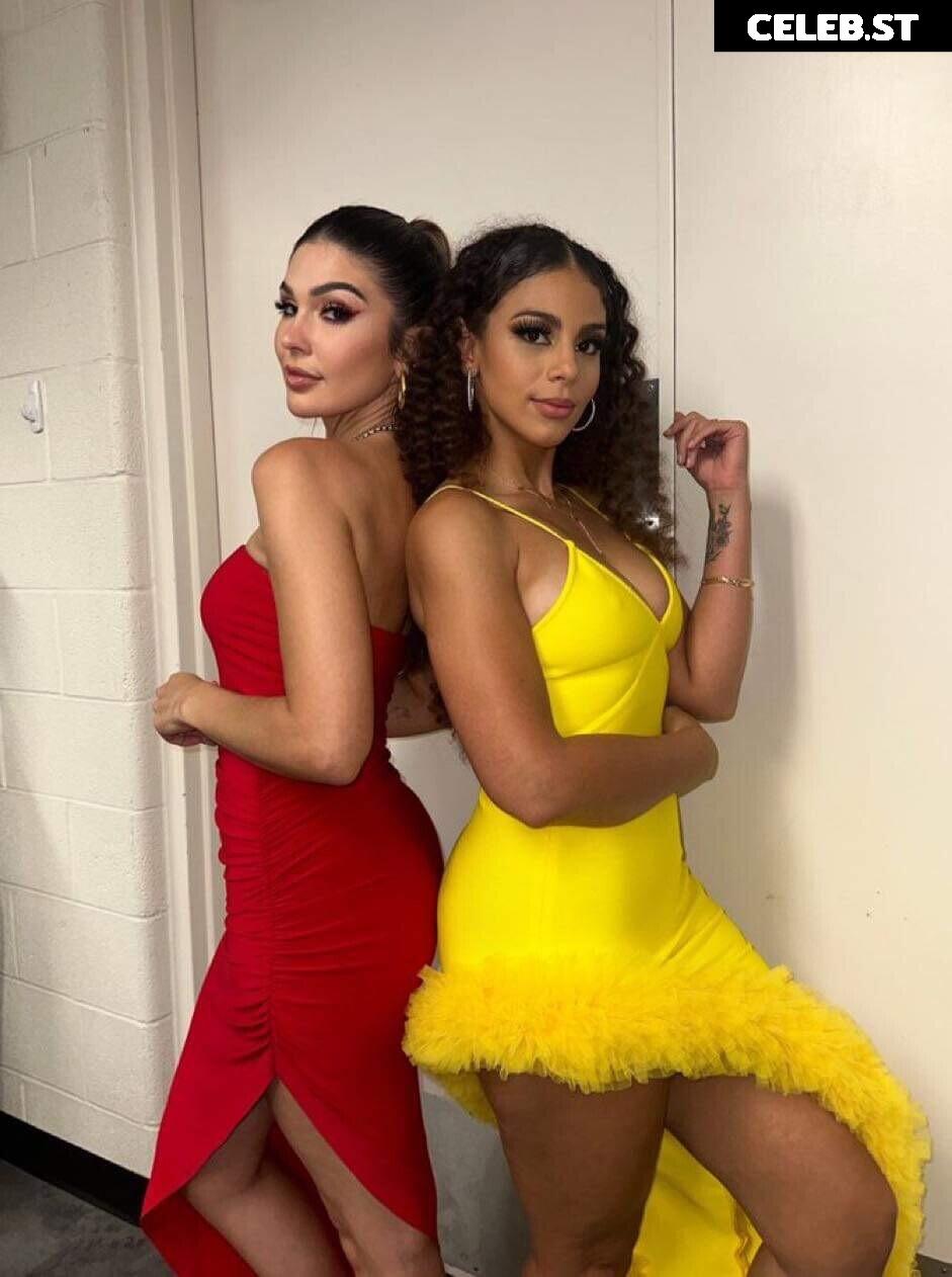 Samantha Irvin - WWE Image 24080849