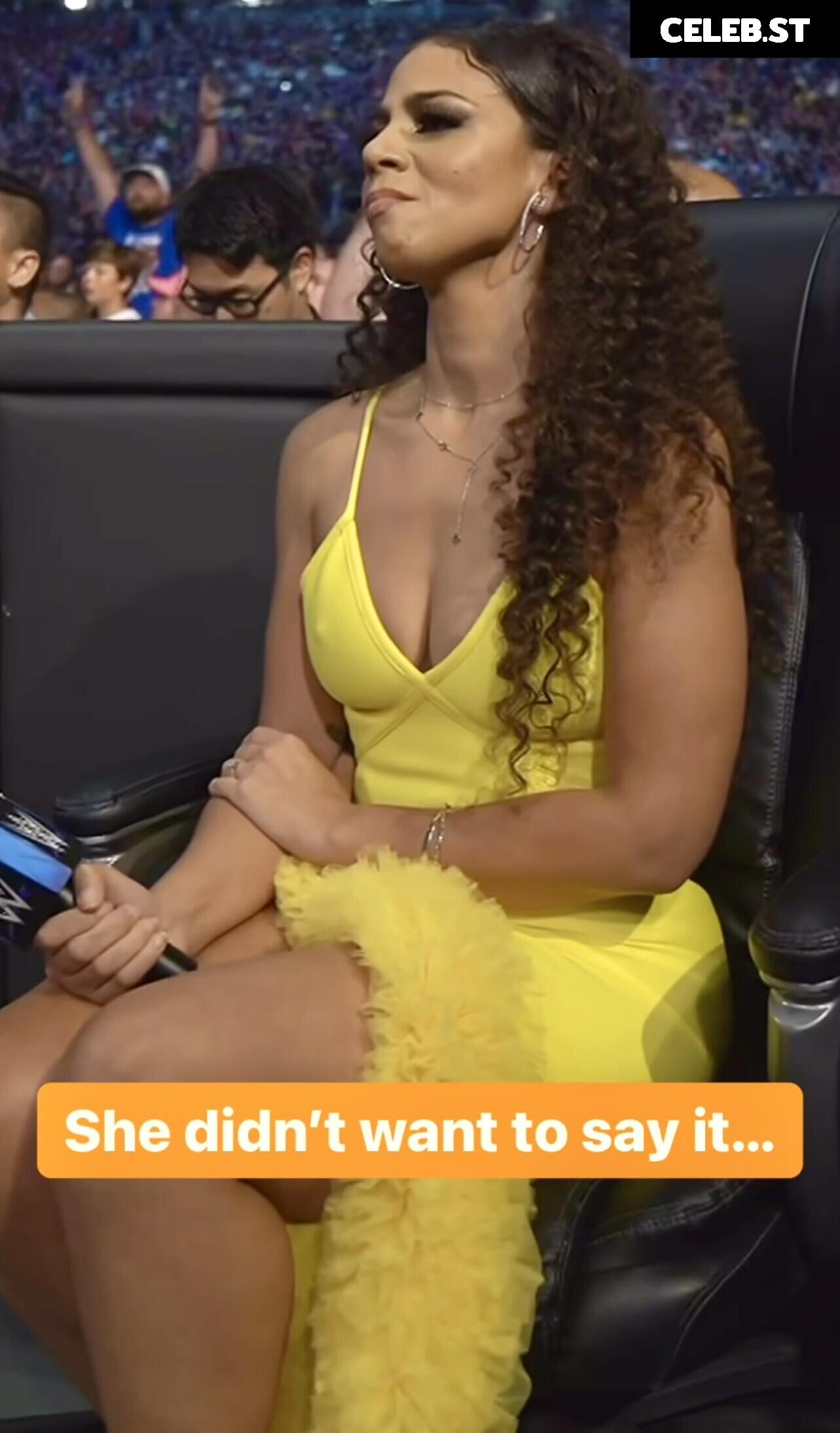 Samantha Irvin - WWE Image 24080848