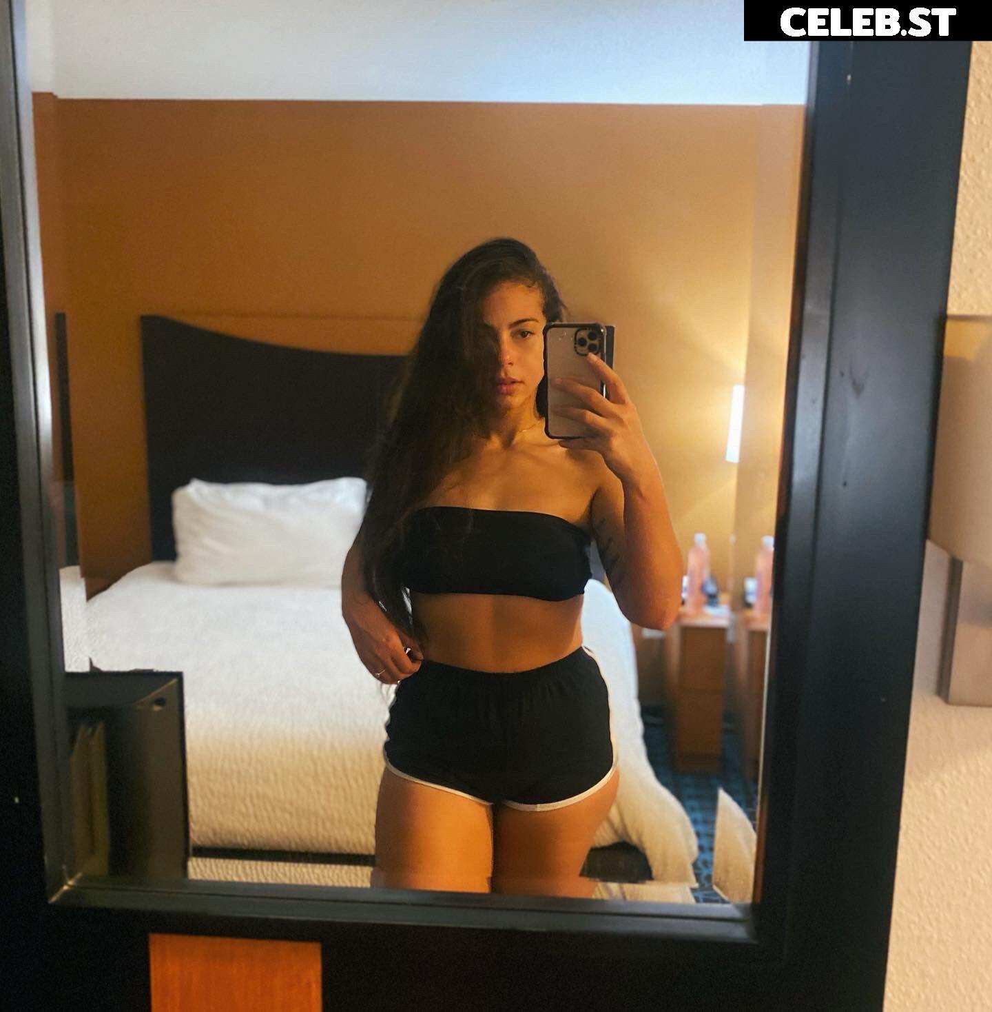 Samantha Irvin - WWE Image 24080879