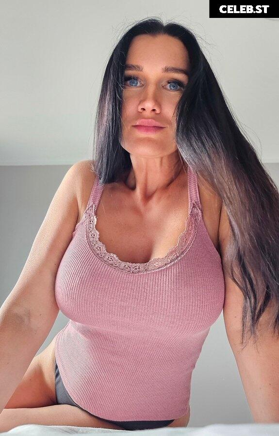 Hot Mommy Image 259416