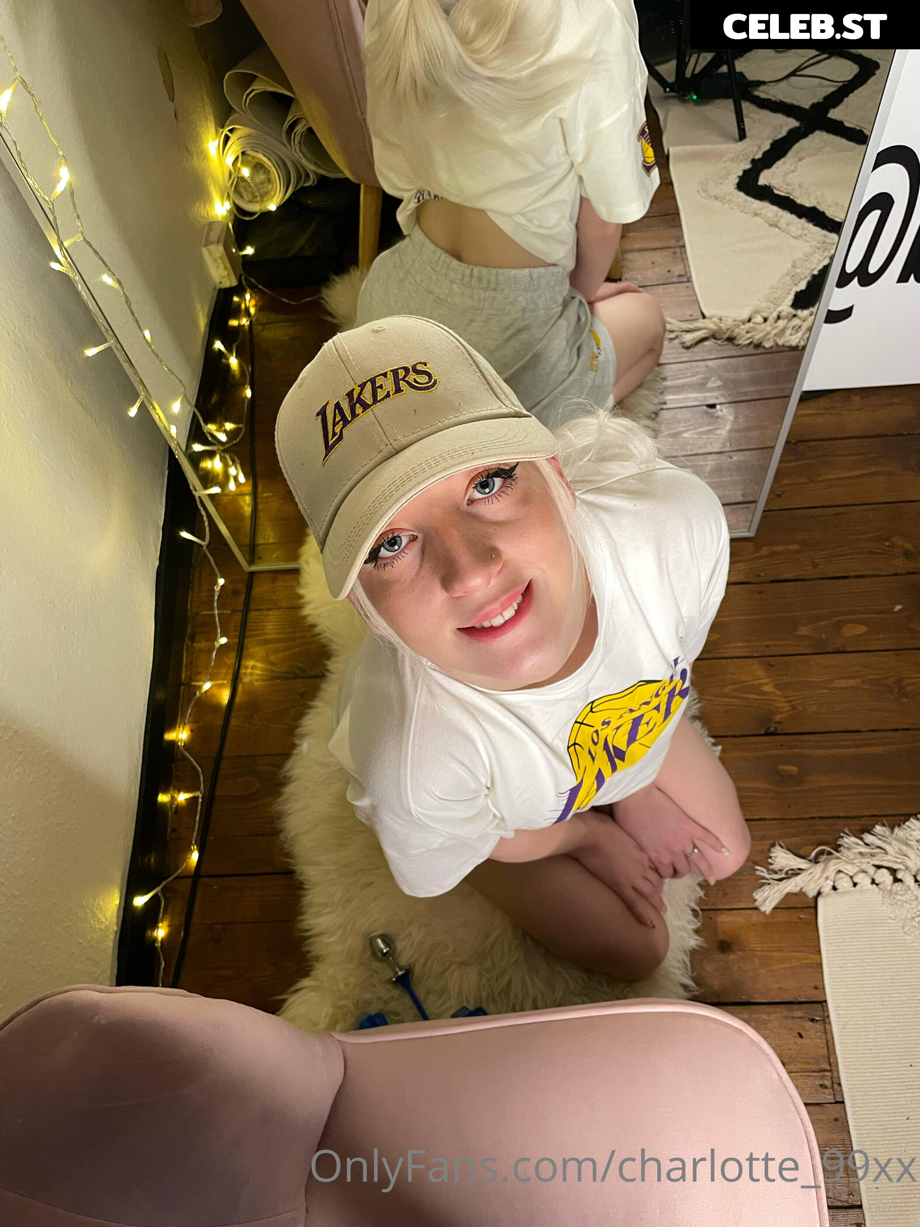 Charlotte_99 Image 2592477