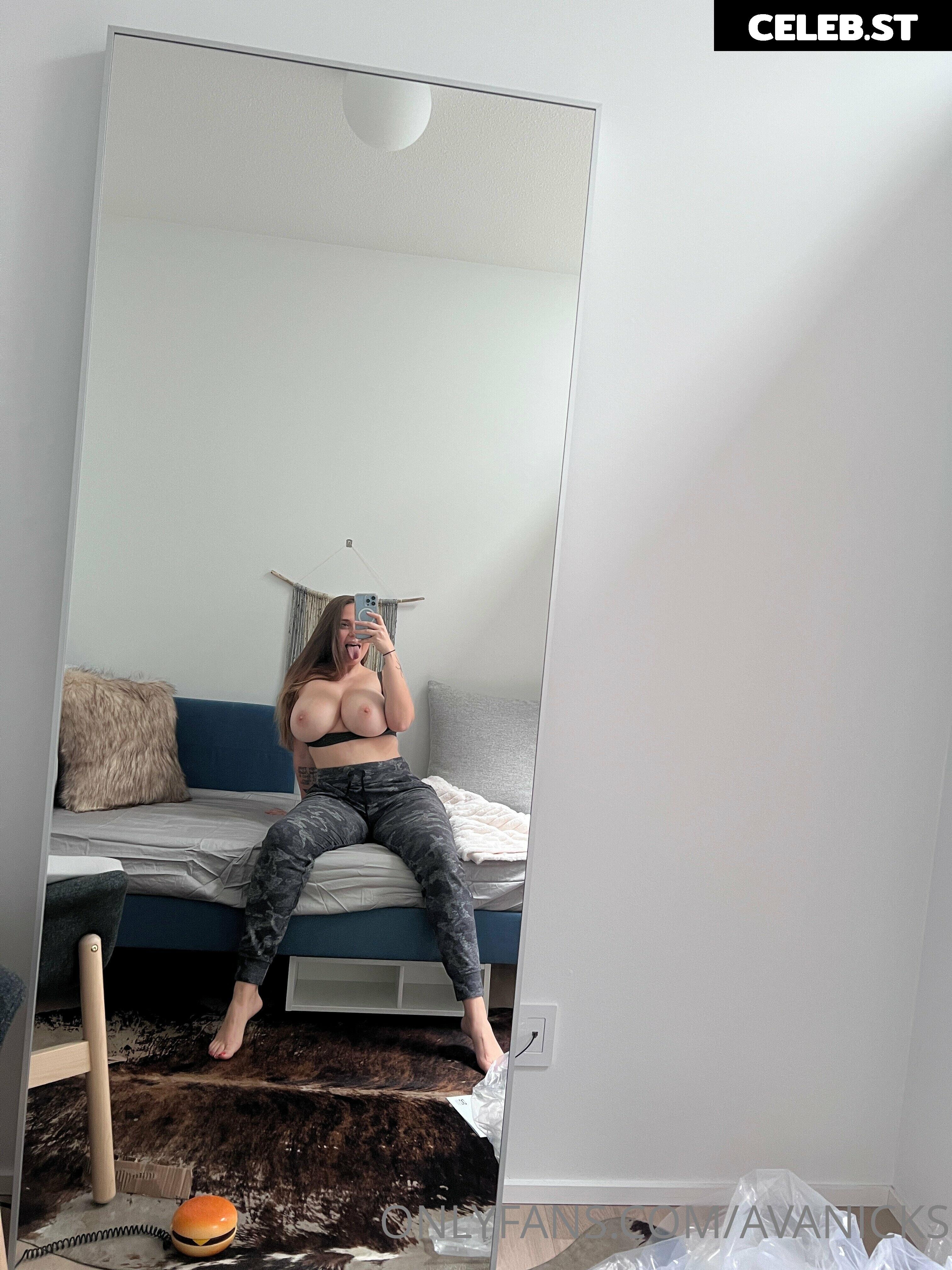 Ava Nicks Image 25926409