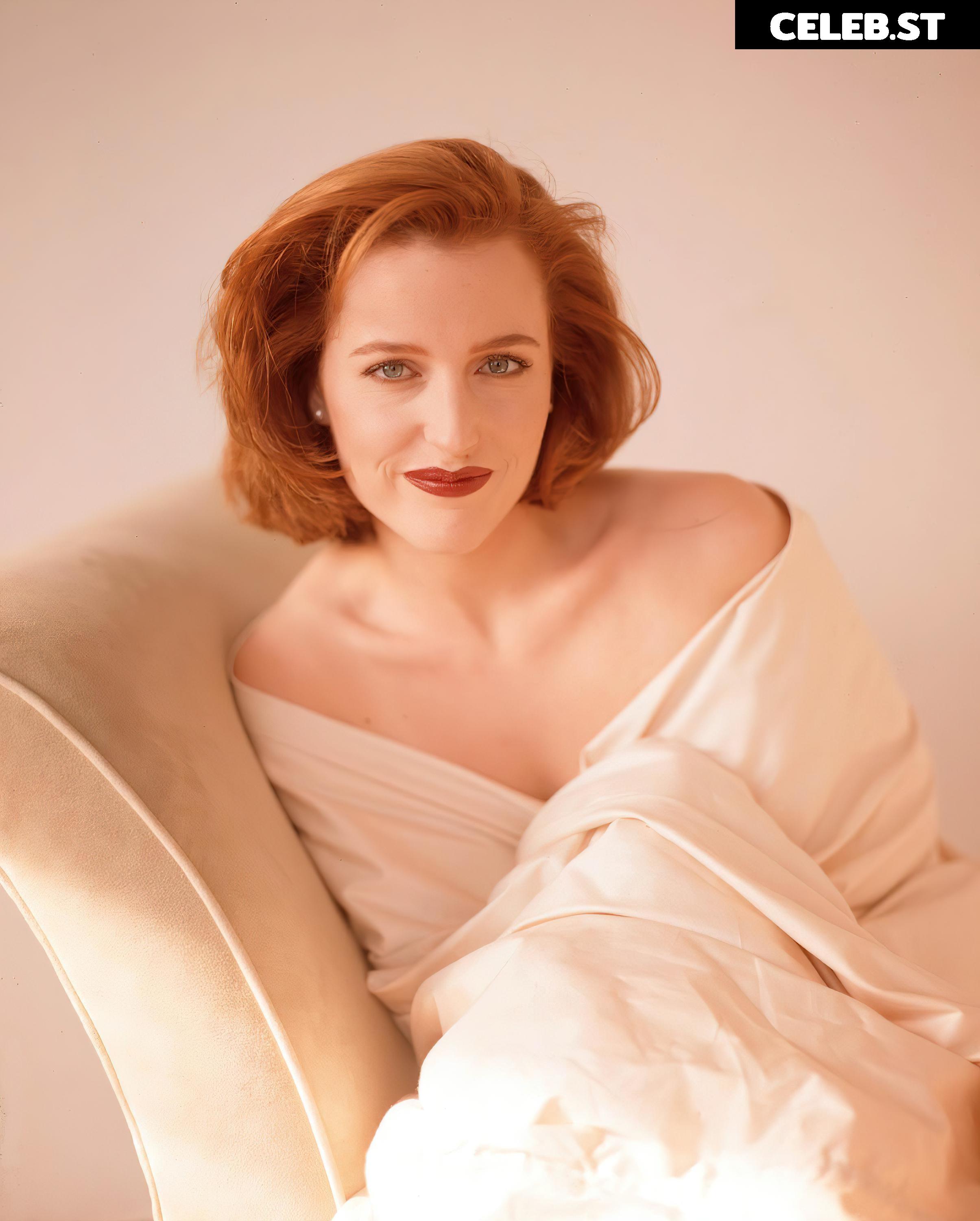 Gillian Anderson Image 25859989