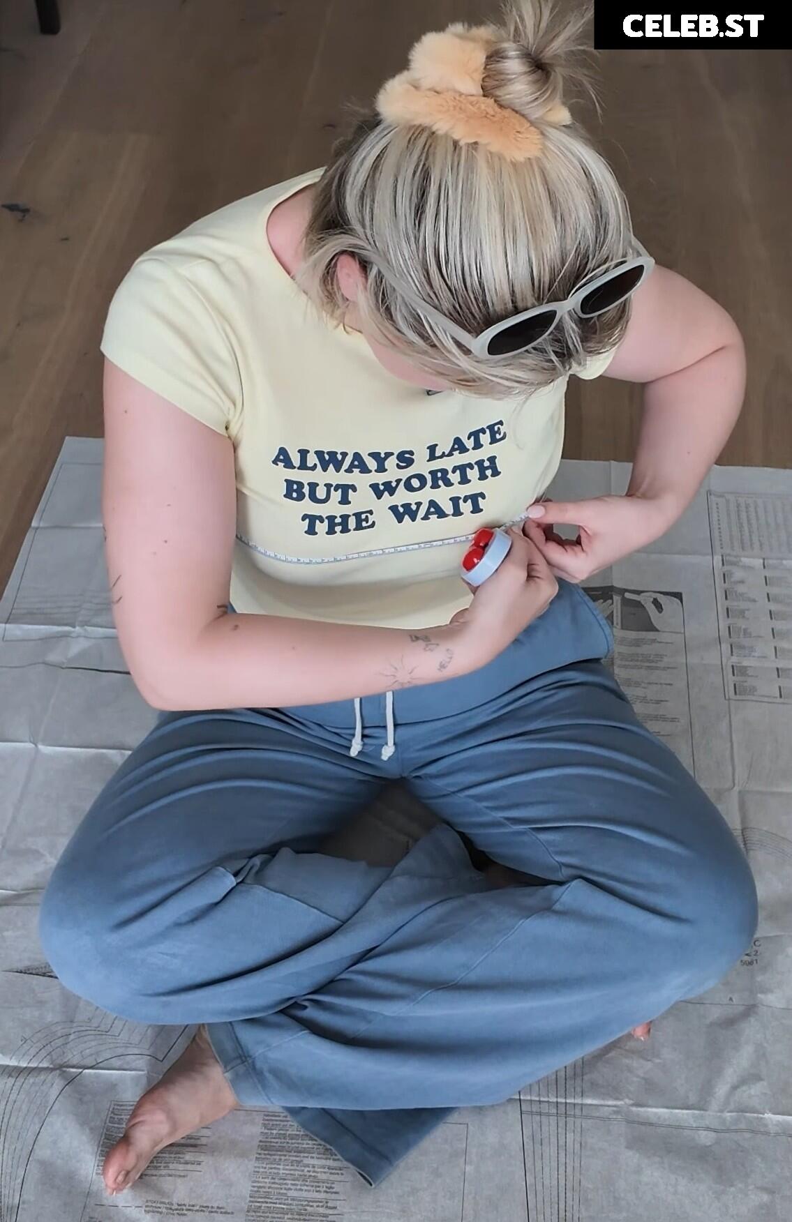 KellyMissesvlog Image 25869266