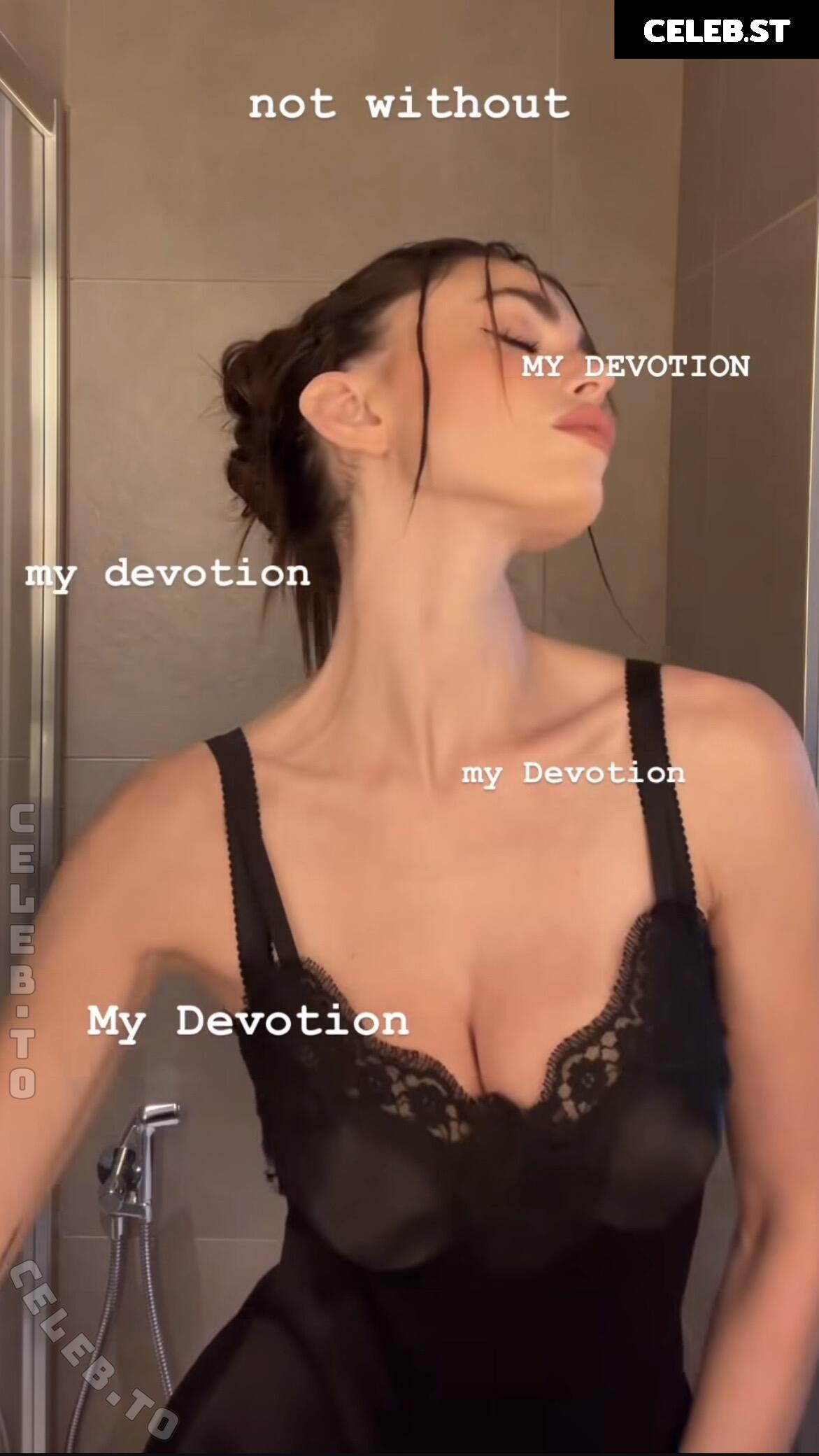 Charleen Weiss Image 25878203
