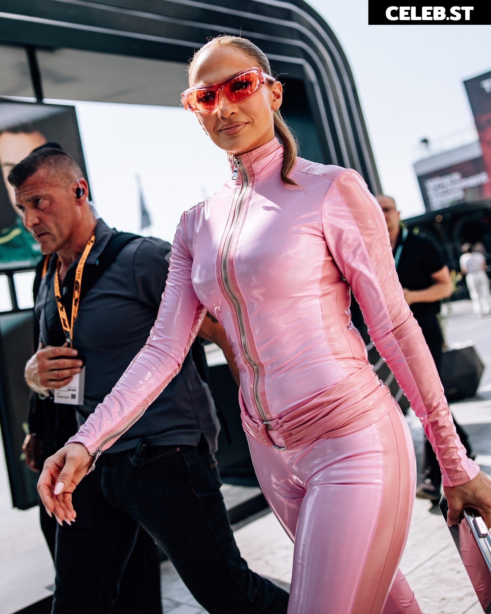 Jennifer Lopez Image 25828566