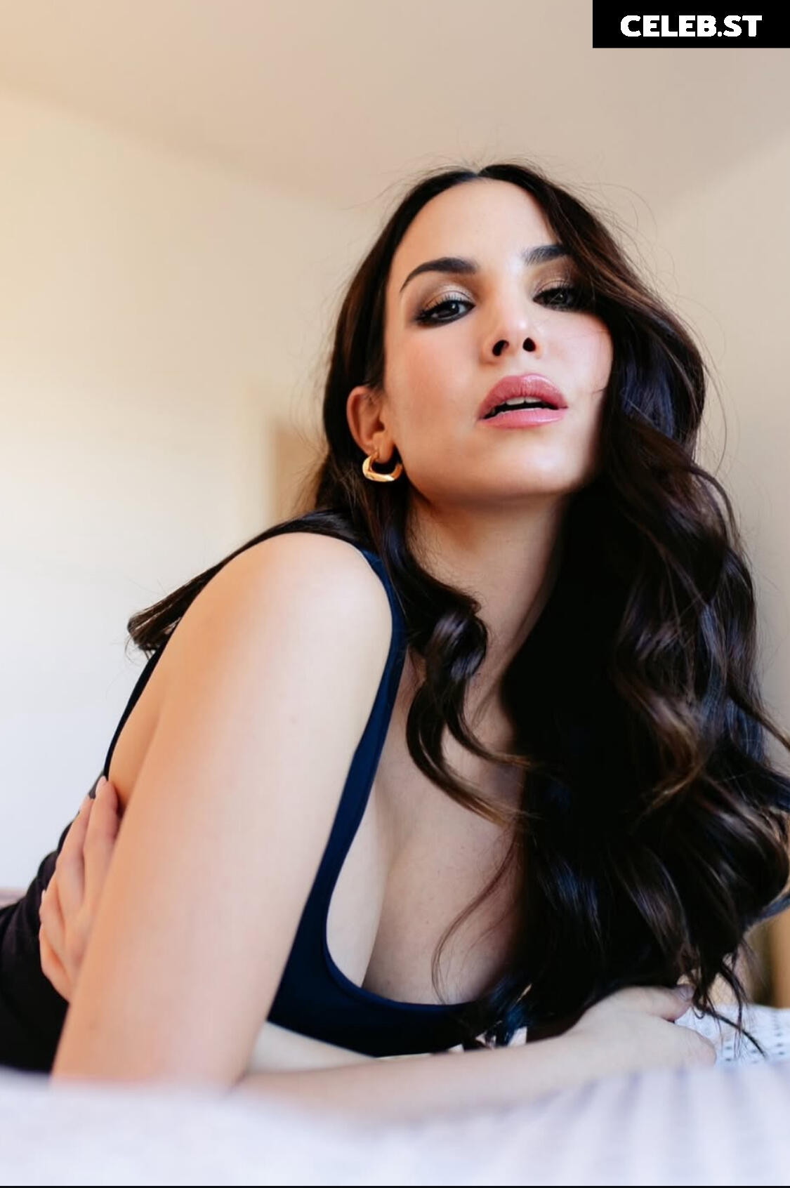 Sila Sahin-Radlinger Image 25756699