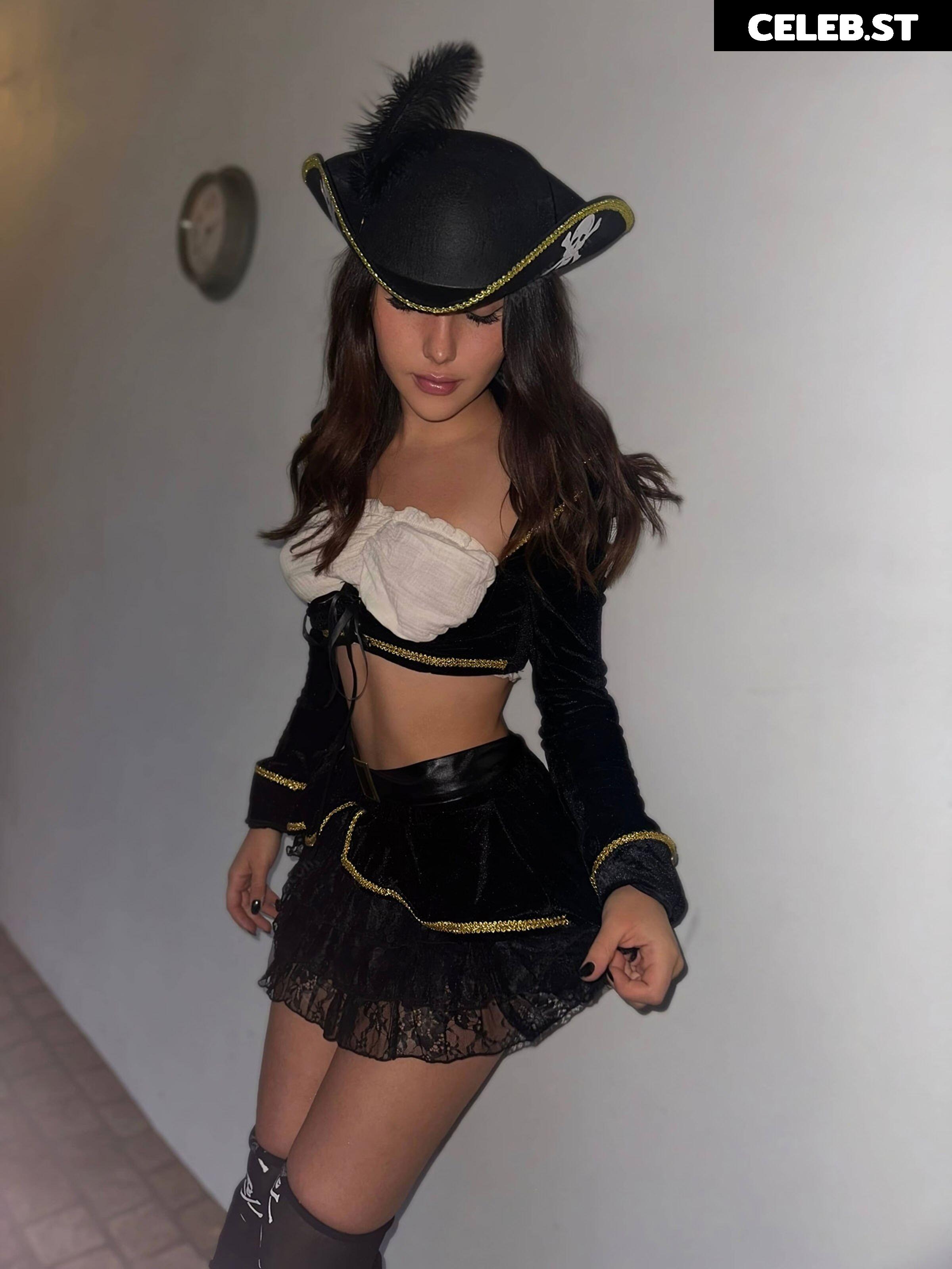 Andrea Botez Image 2574626