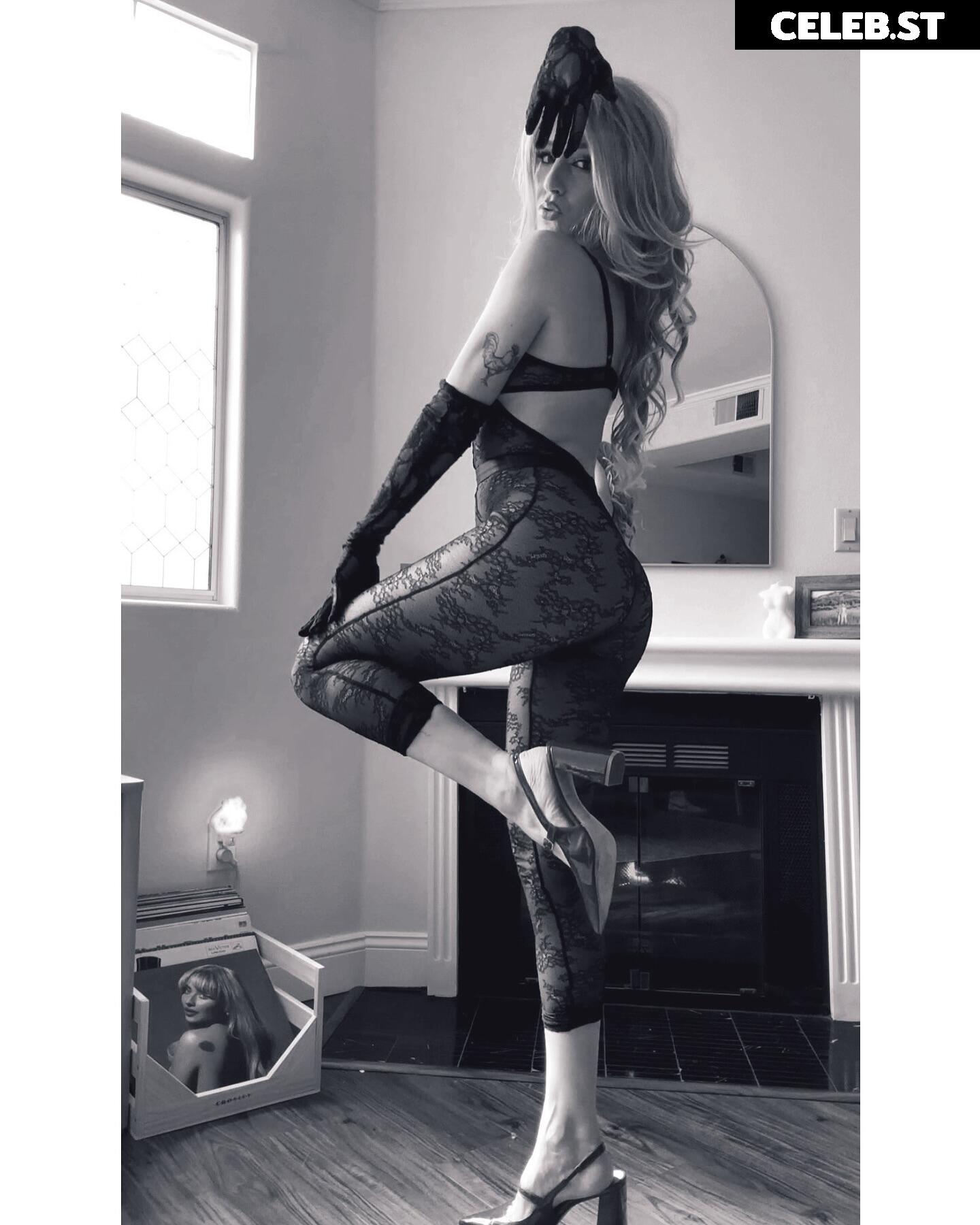 Courtney Miller Image 2571422