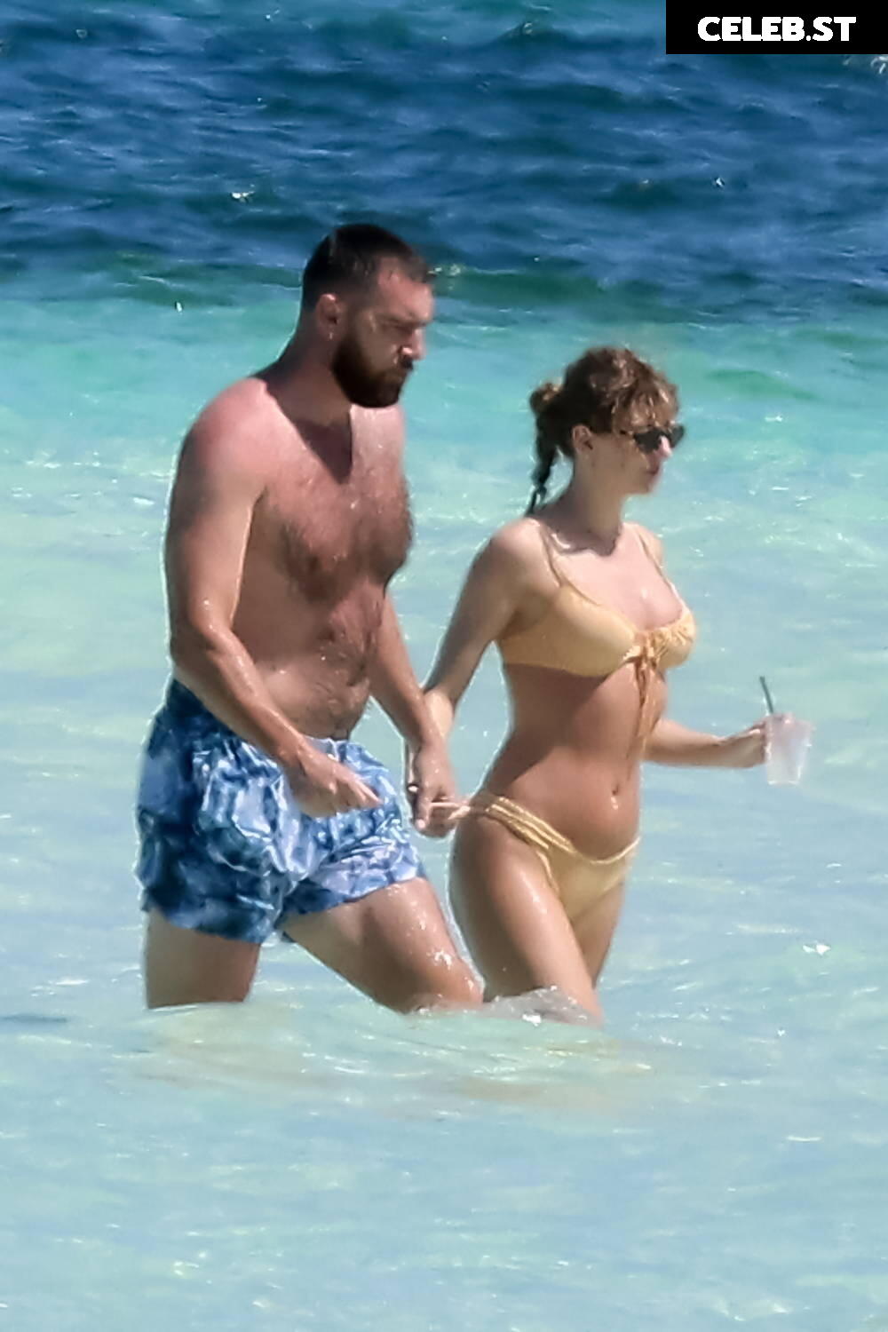 Taylor Swift Image 25704672