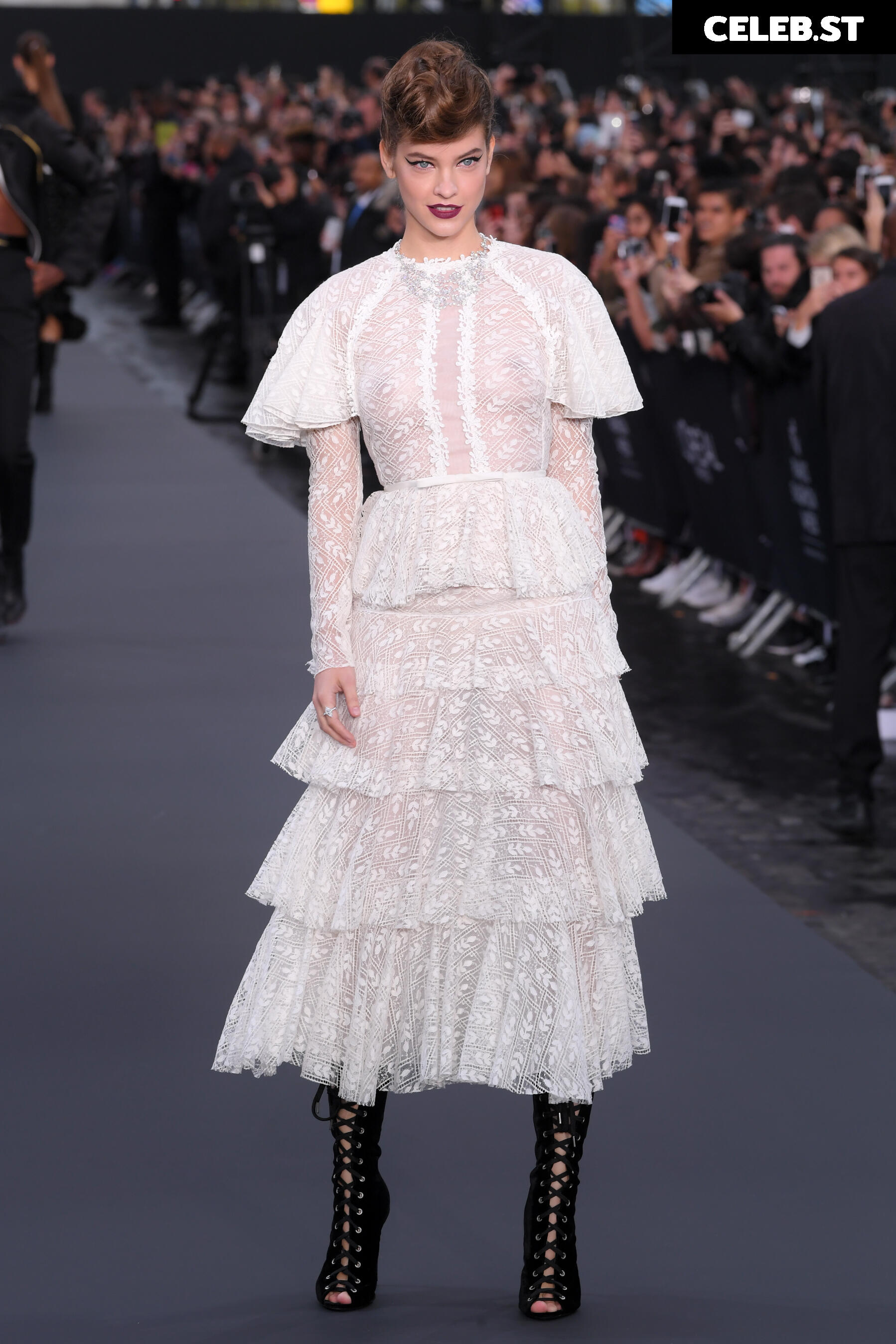 Barbara Palvin Image 25701287