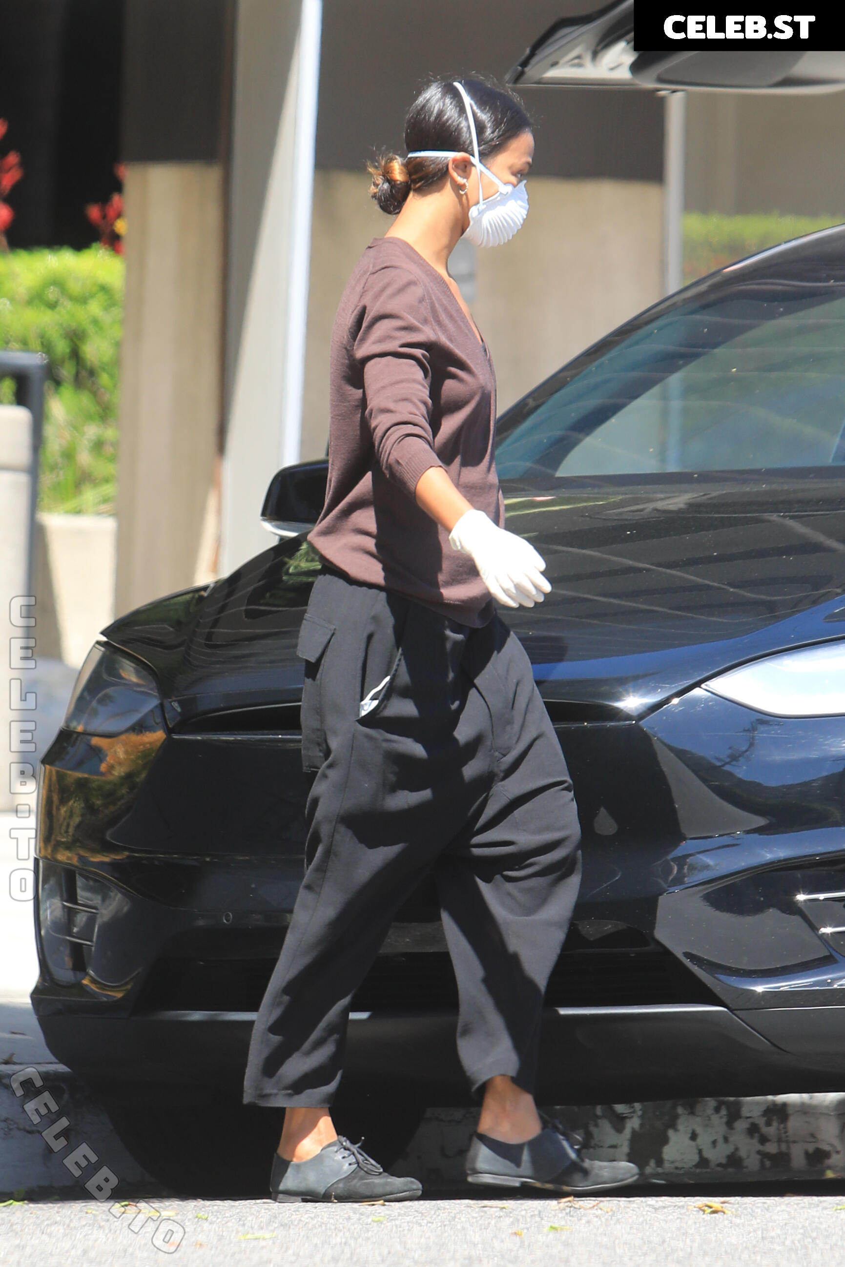 Zoe Saldana Image 25795727