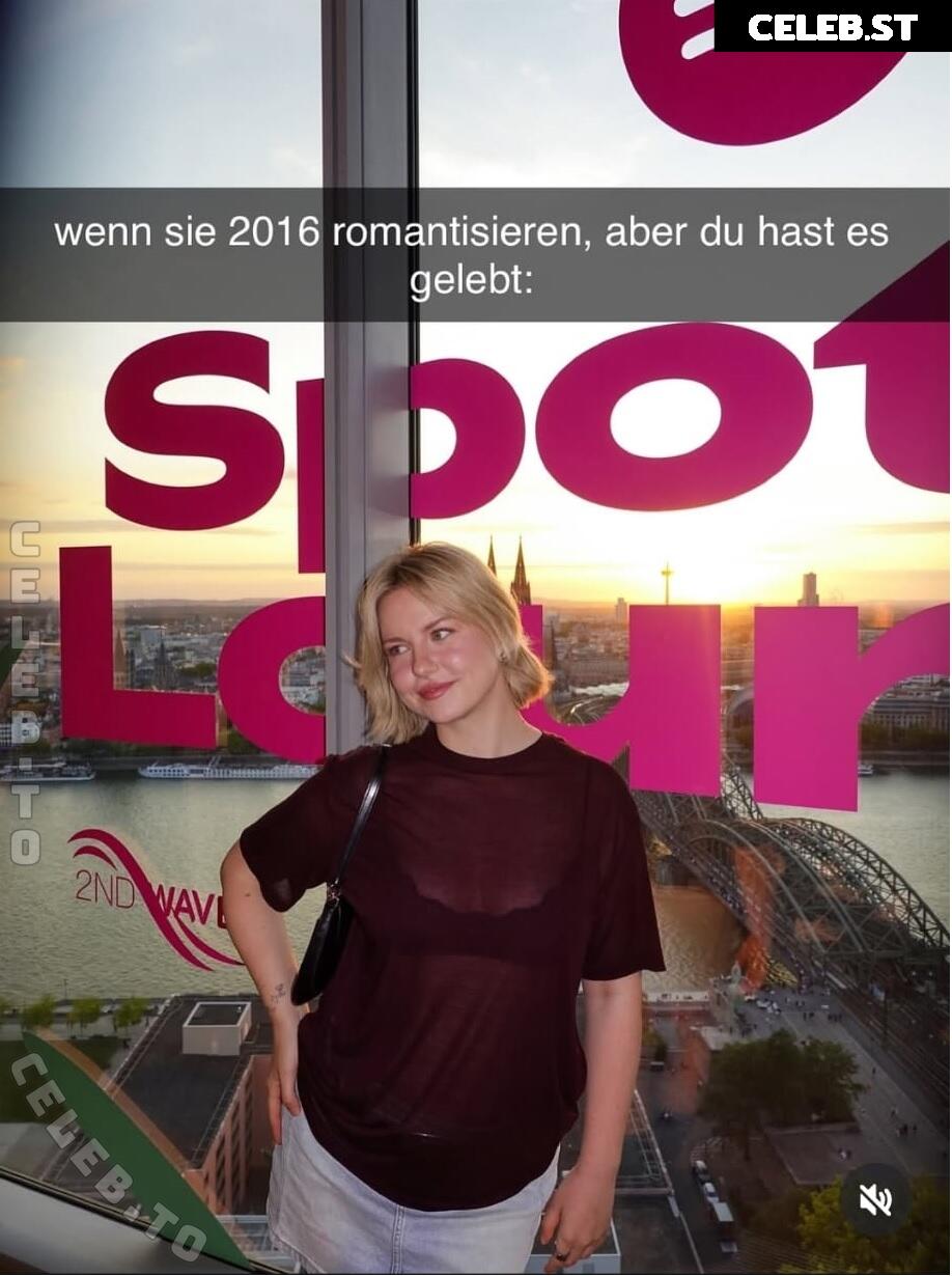 KellyMissesvlog Image 25650523