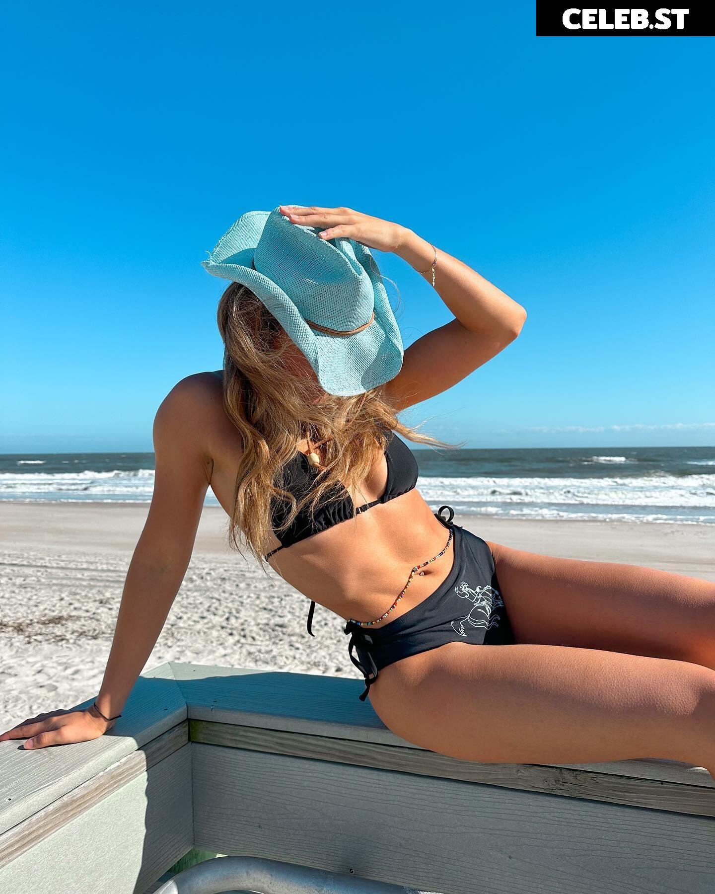 julie.tirado Image 2567587