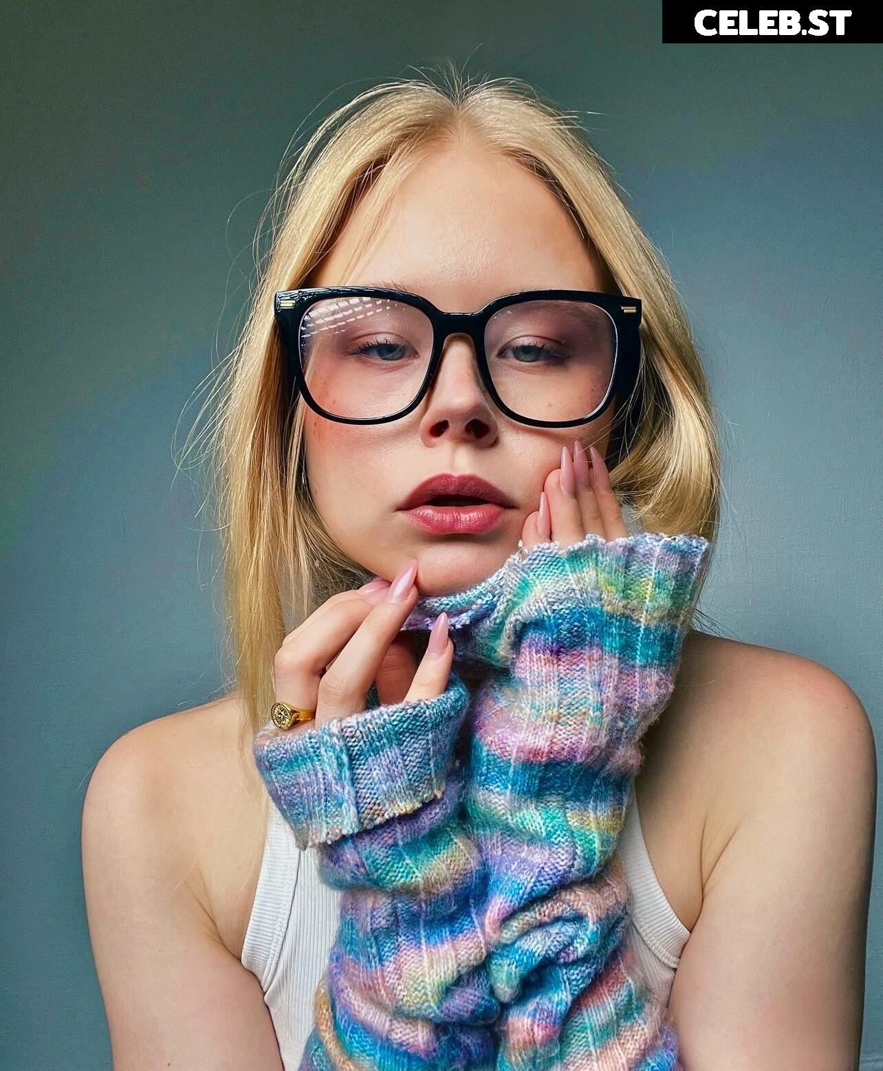 Marieejoan Image 2567095