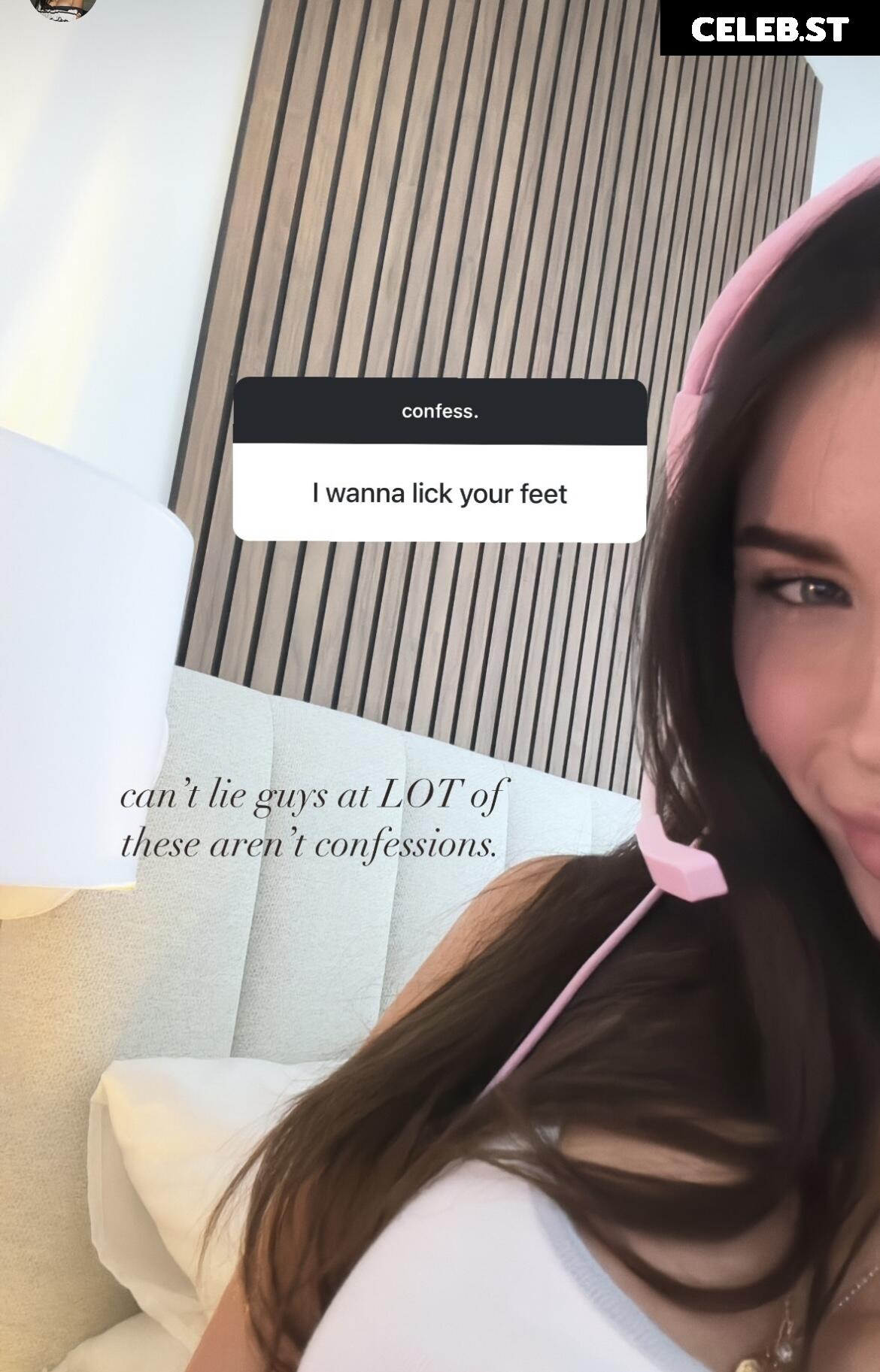 Clarissa Bea Image 2567996