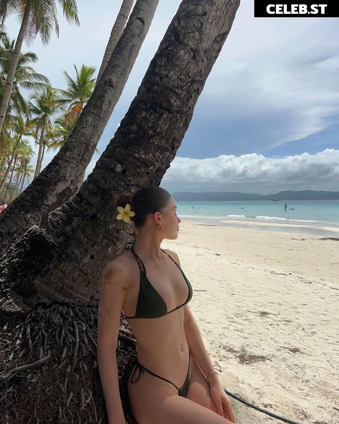 Sophia Elena Image 2564697