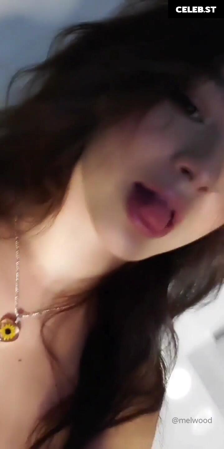 Mel Wood Image 2562492