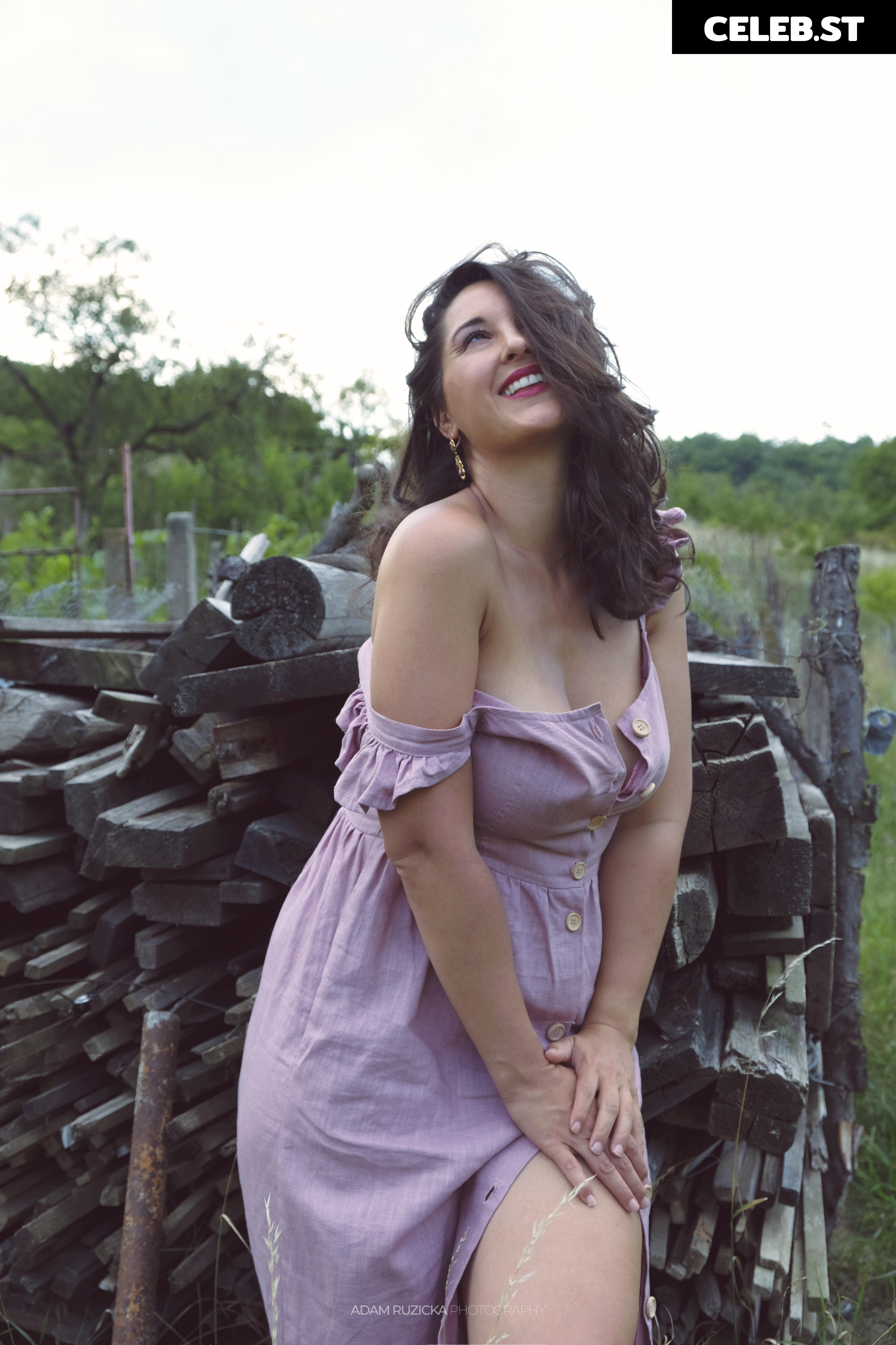 Kate Z Image 2562713