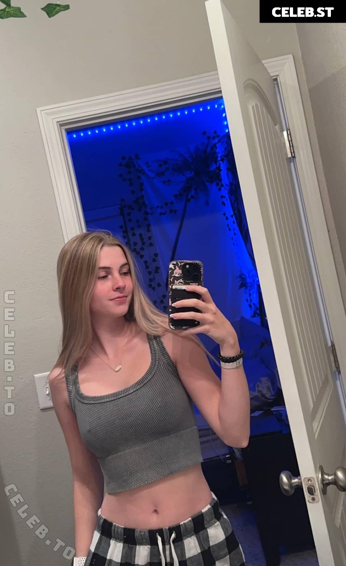 Lexi Smith Image 25606599