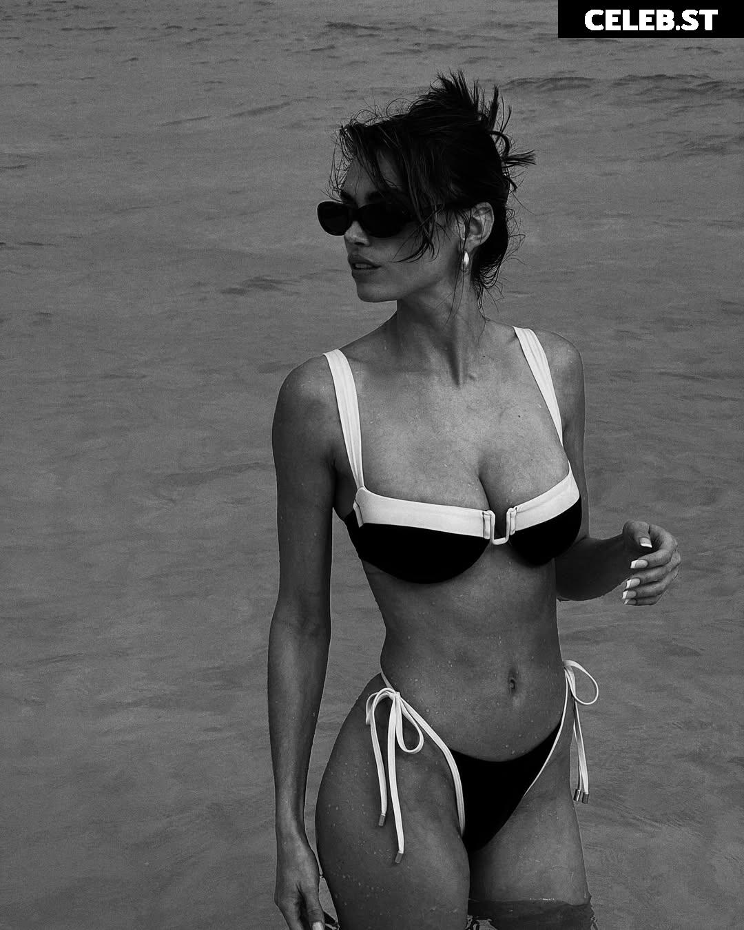 Charleen Weiss Image 25685424