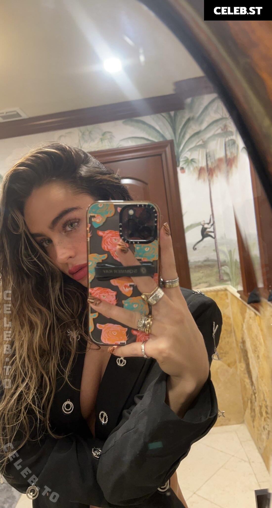 Sommer Ray Image 25687075