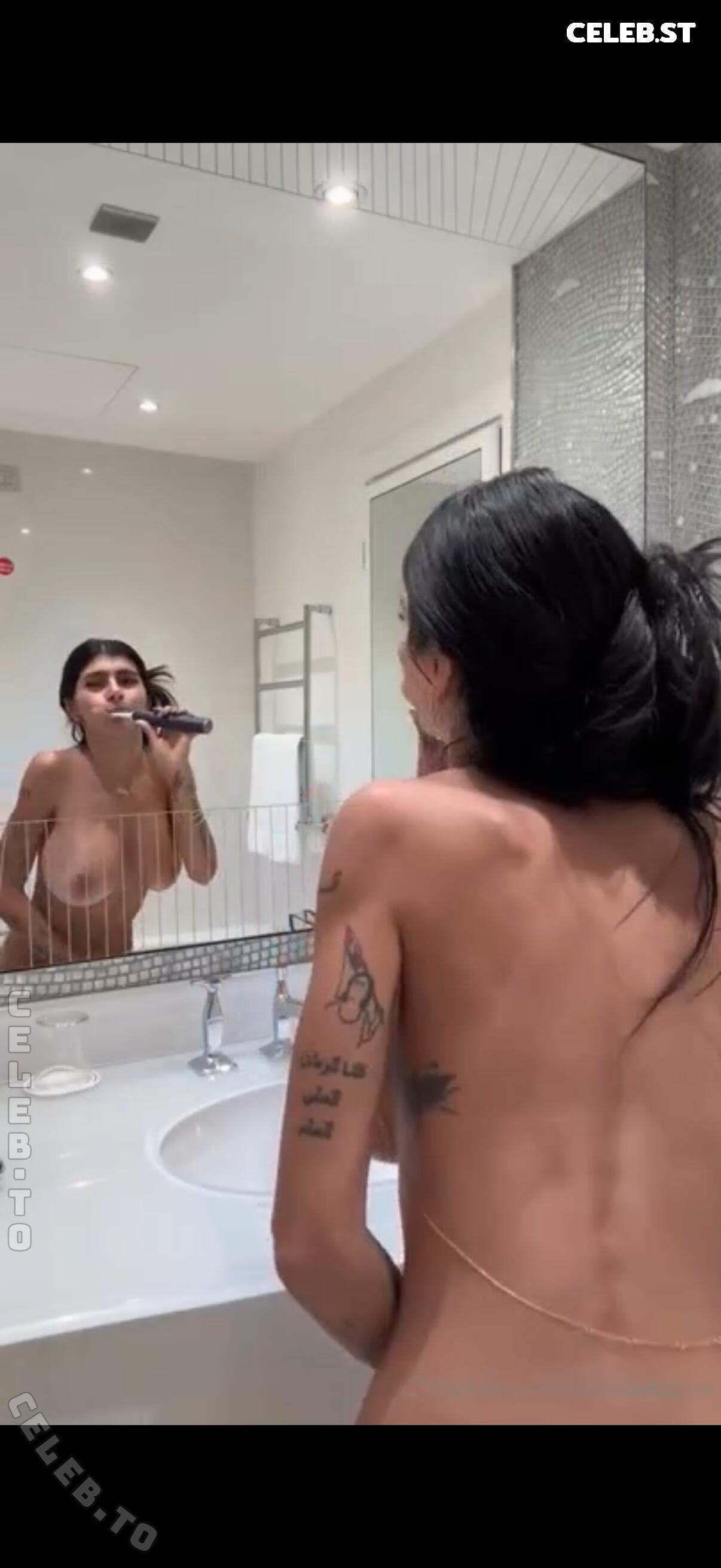 Mia Khalifa Image 25560978