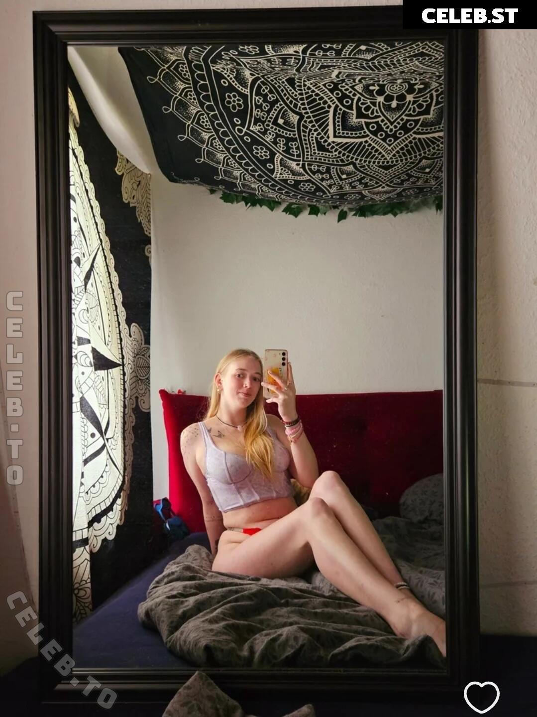 Dorfblondie Image 25578403