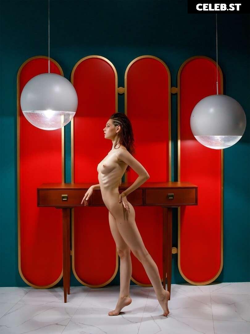 Irina Telicheva Image 2558145