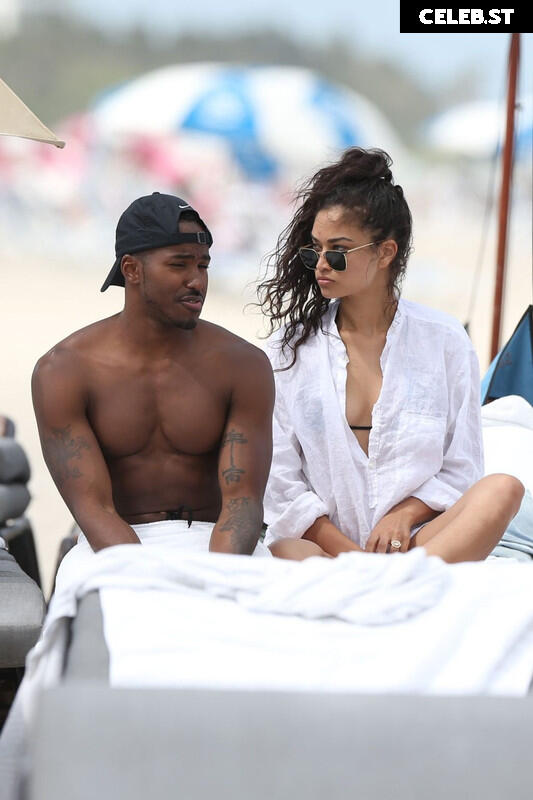 Shanina Shaik Image 2545885