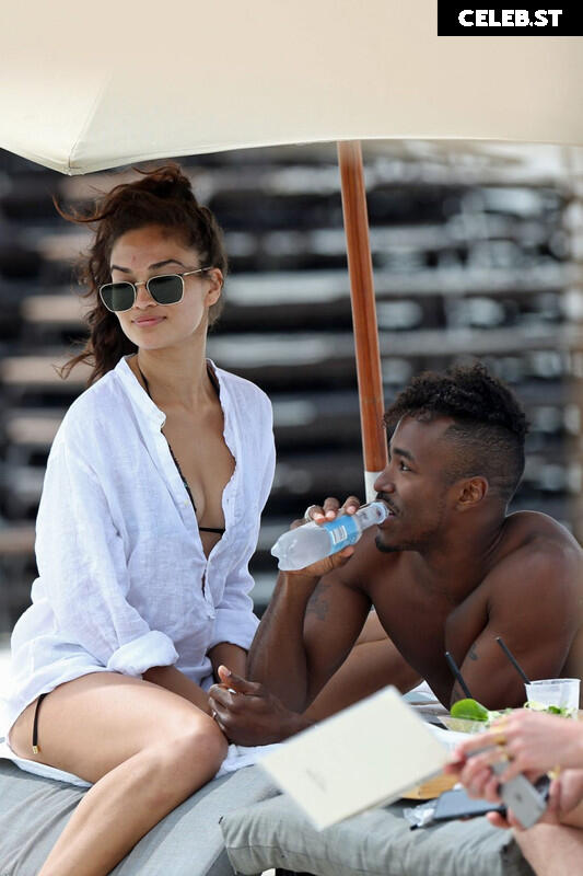 Shanina Shaik Image 2545379